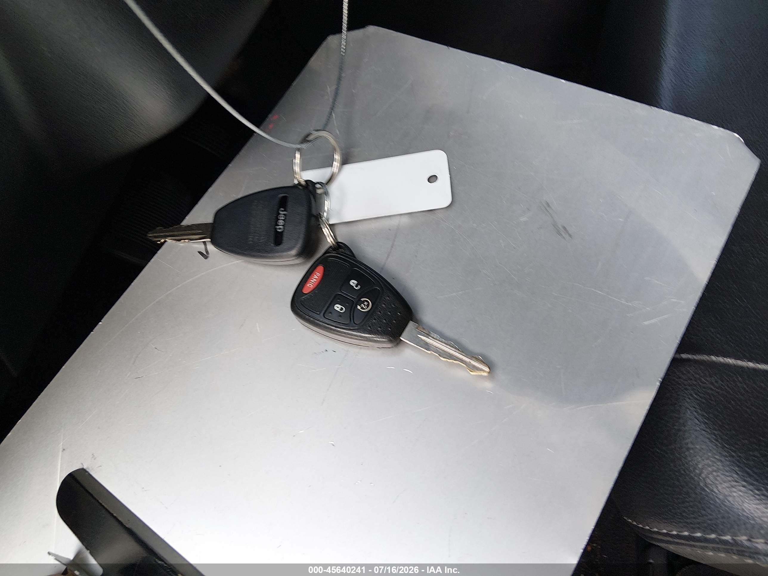 2014 Jeep Compass Latitude Blue vin: 1C4NJCEB2ED563145