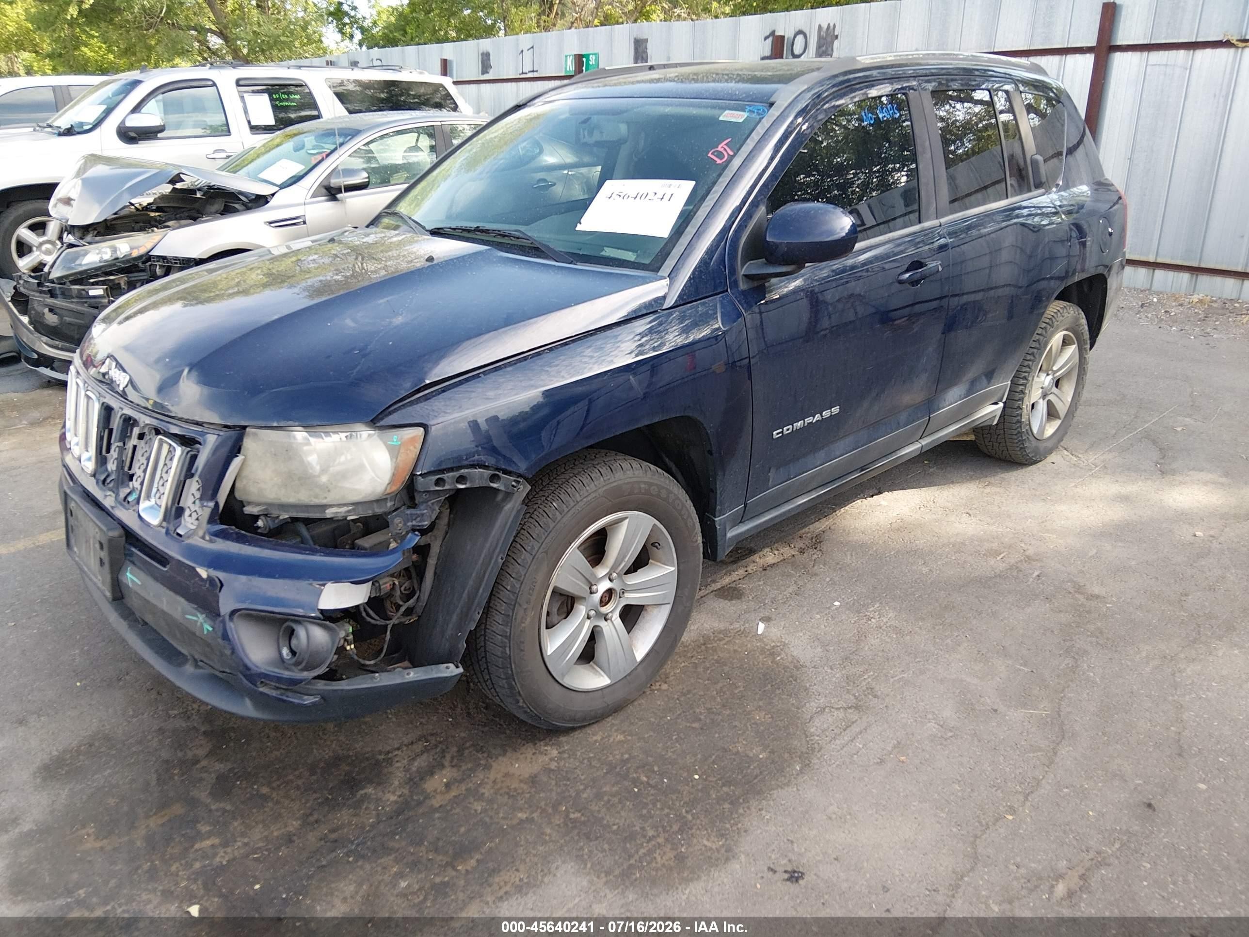 2014 Jeep Compass Latitude Blue vin: 1C4NJCEB2ED563145