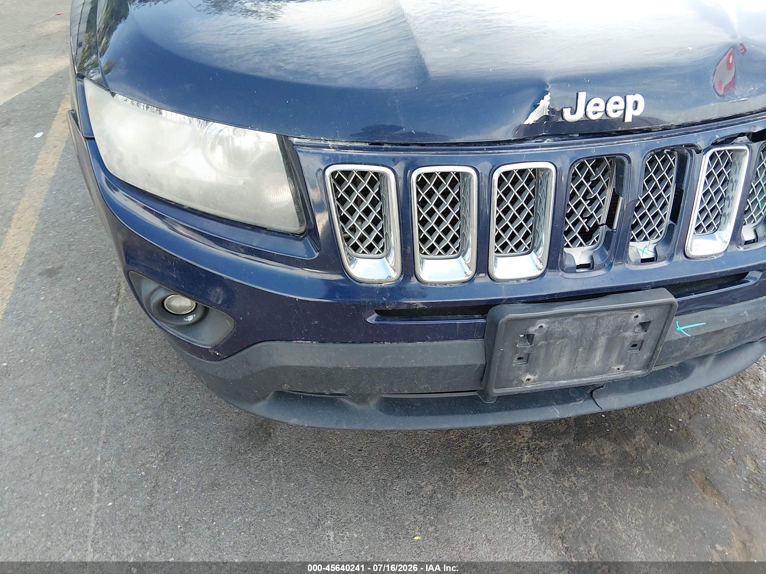2014 Jeep Compass Latitude Blue vin: 1C4NJCEB2ED563145