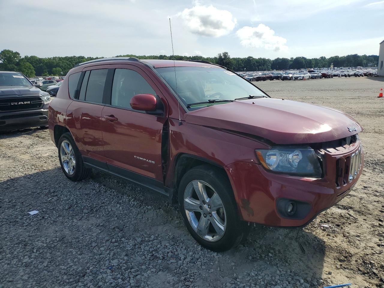 2014 Jeep Compass Latitude Red vin: 1C4NJCEB2ED703761