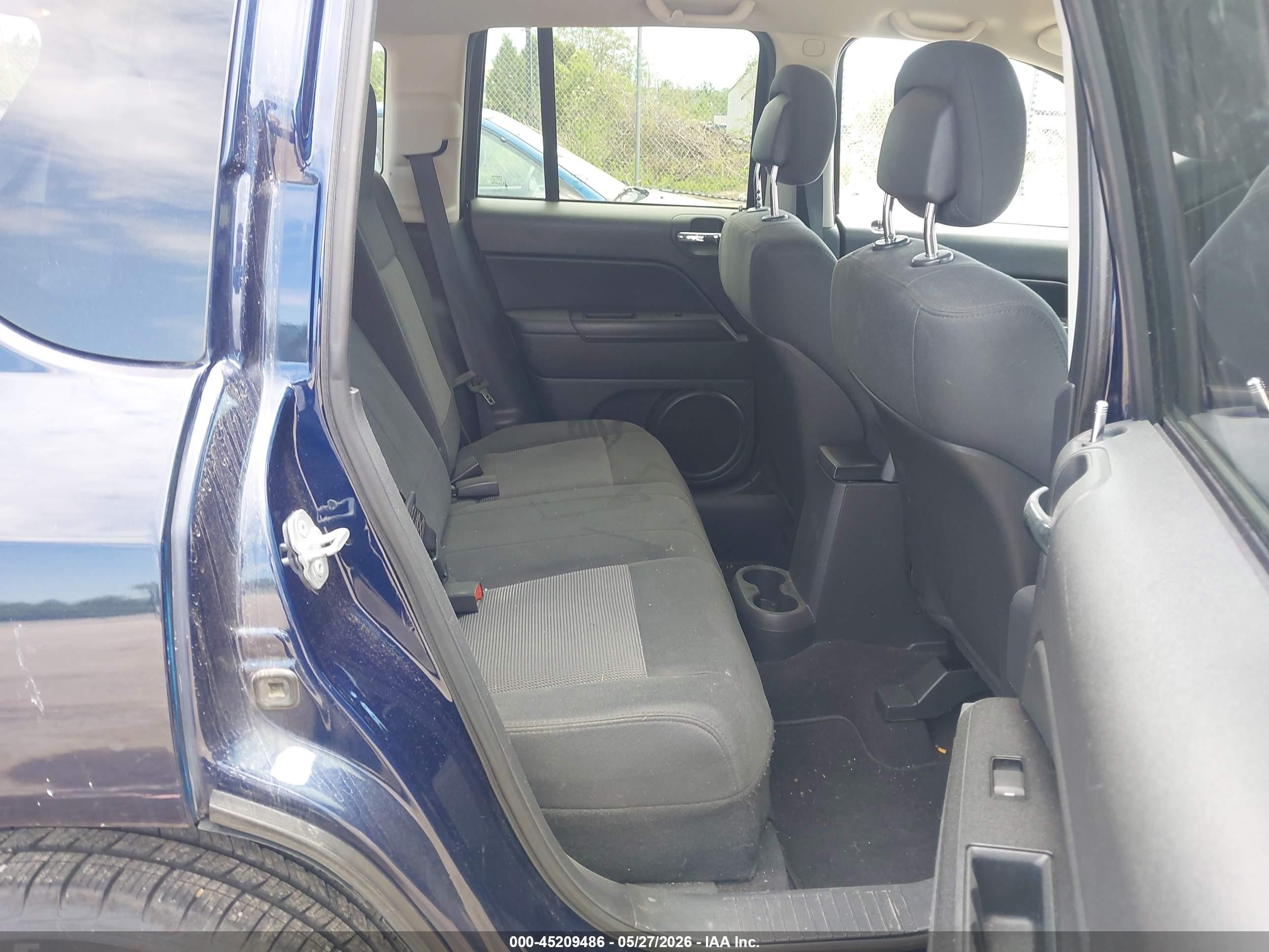 2012 Jeep Compass Latitude Синий vin: 1C4NJCEB3CD601446