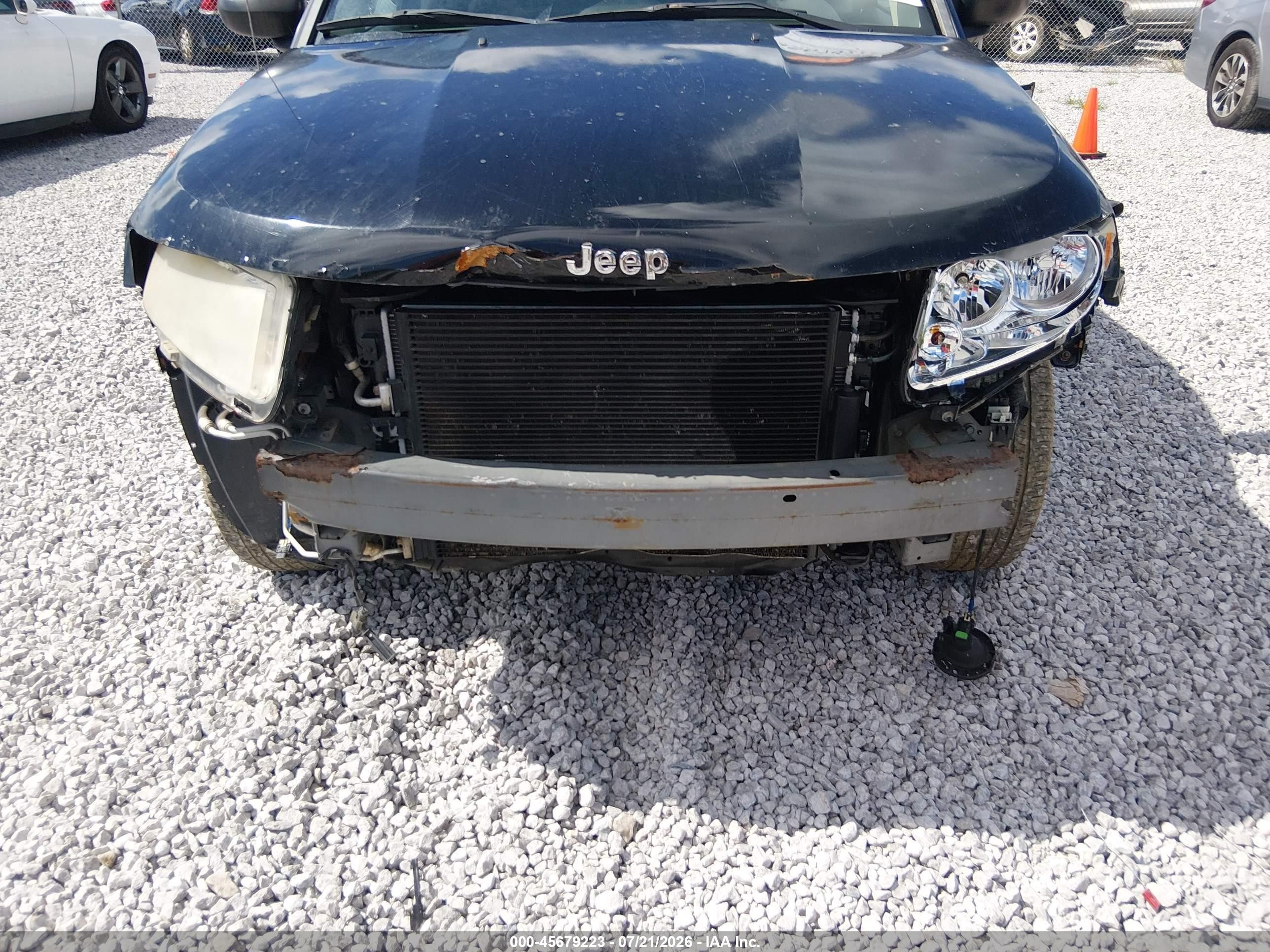2012 Jeep Compass Latitude Black vin: 1C4NJCEB3CD685378