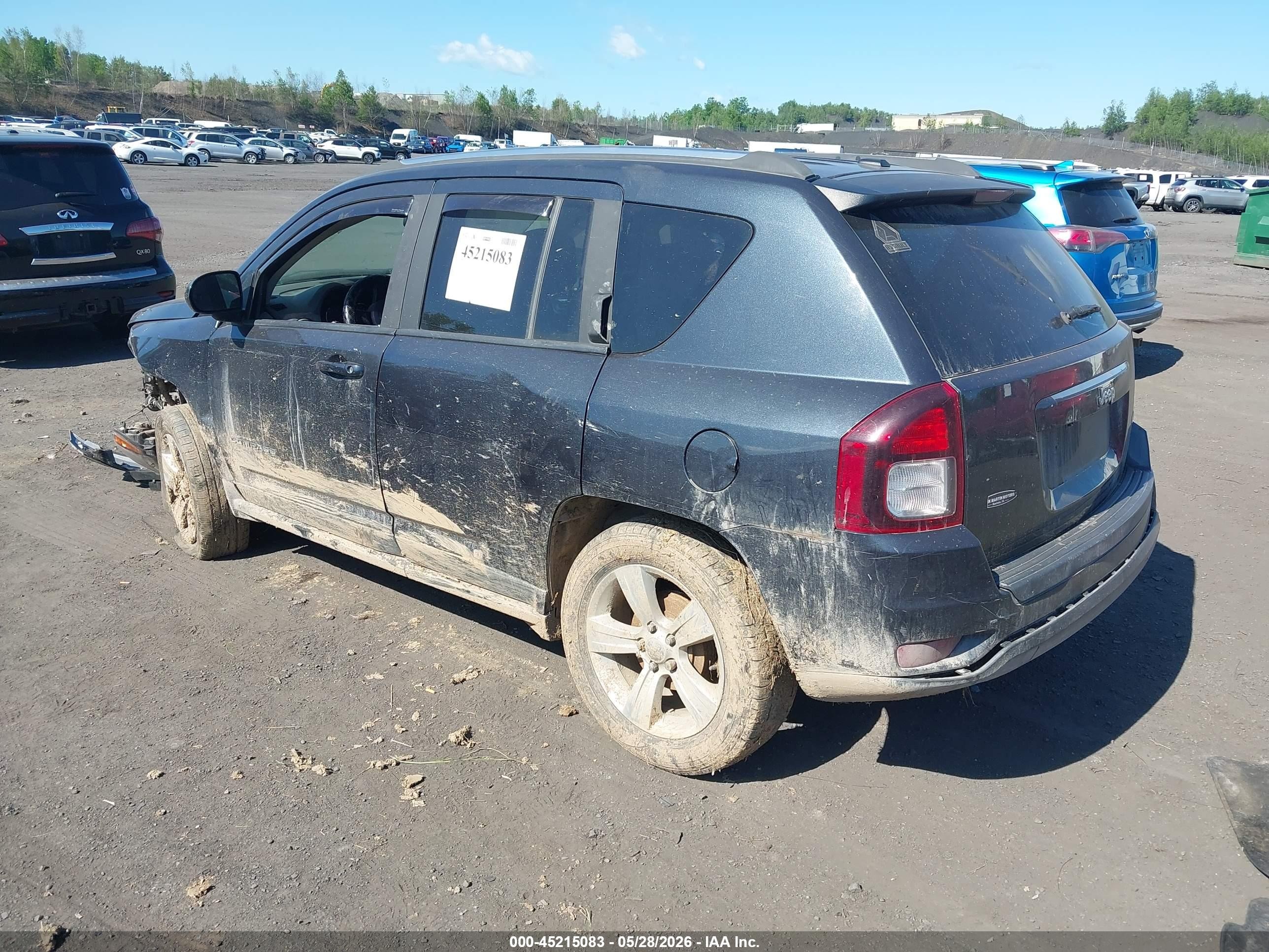 2014 Jeep Compass Latitude Черный vin: 1C4NJCEB3ED660547