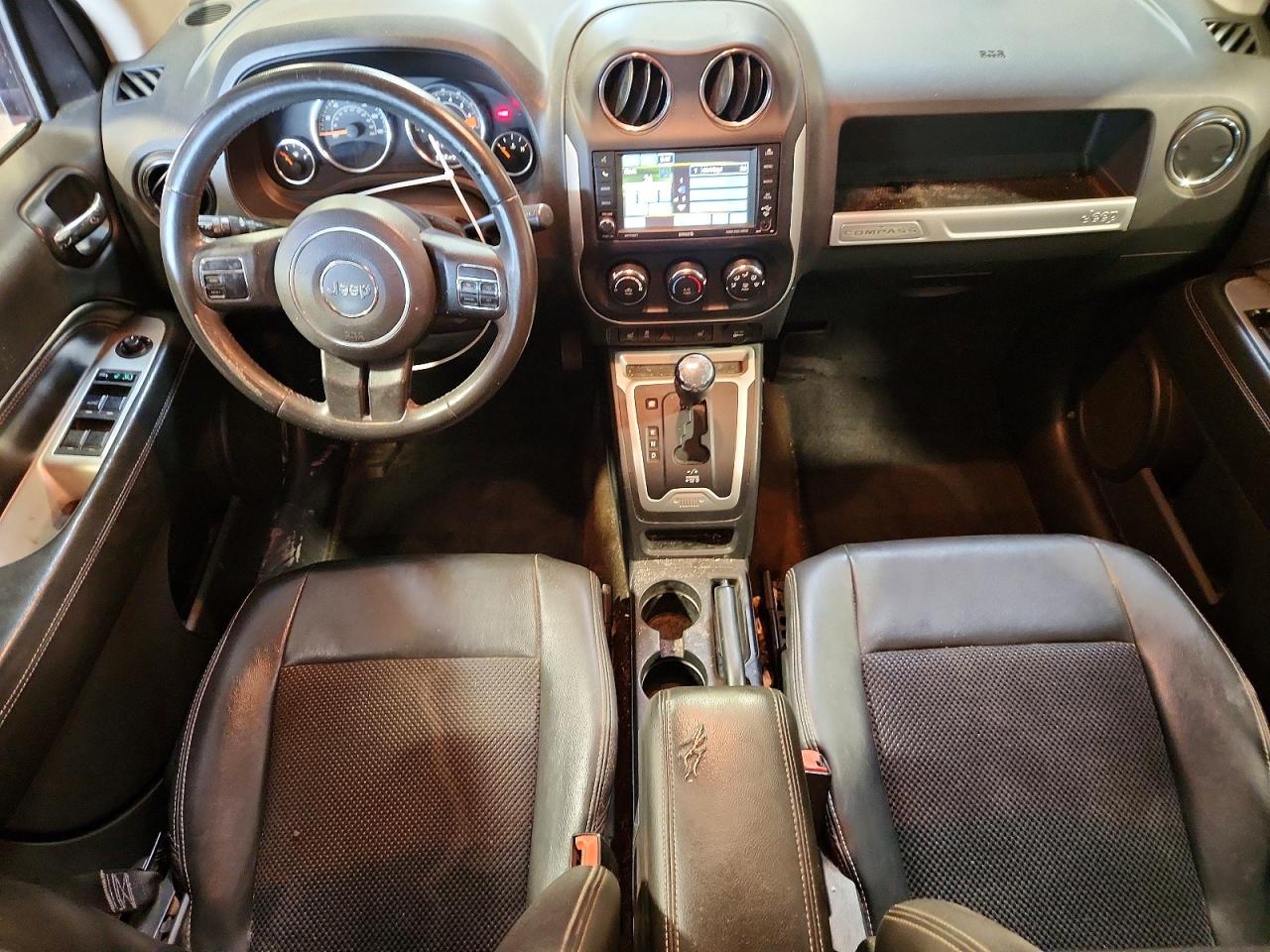 2014 Jeep Compass Latitude Maroon vin: 1C4NJCEB3ED849487