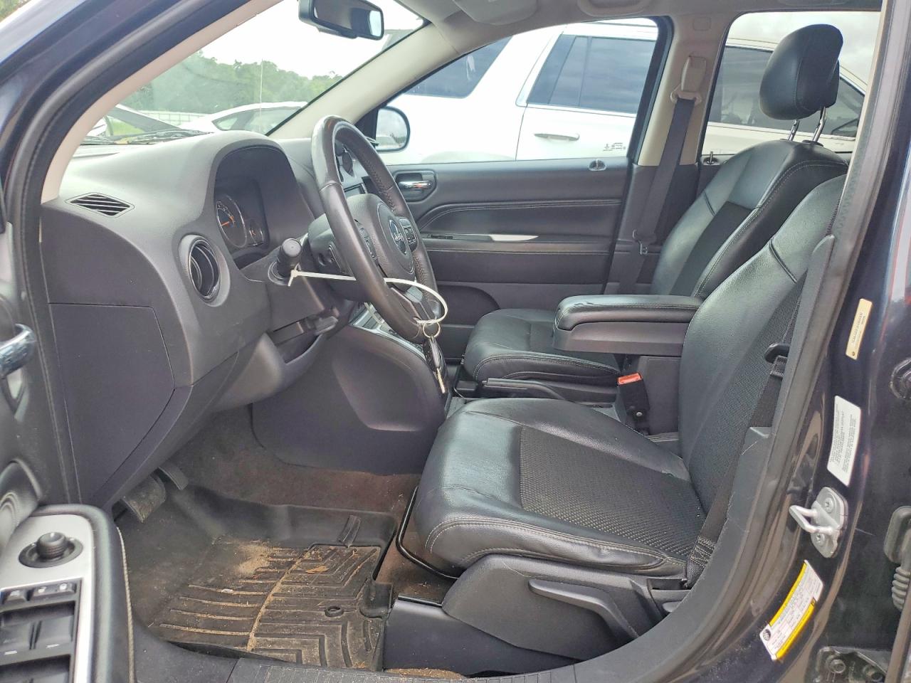 2014 Jeep Compass Latitude Blue vin: 1C4NJCEB3ED856830