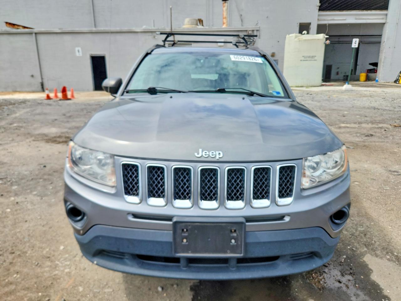 2013 Jeep Compass Latitude Gray vin: 1C4NJCEB7DD102876