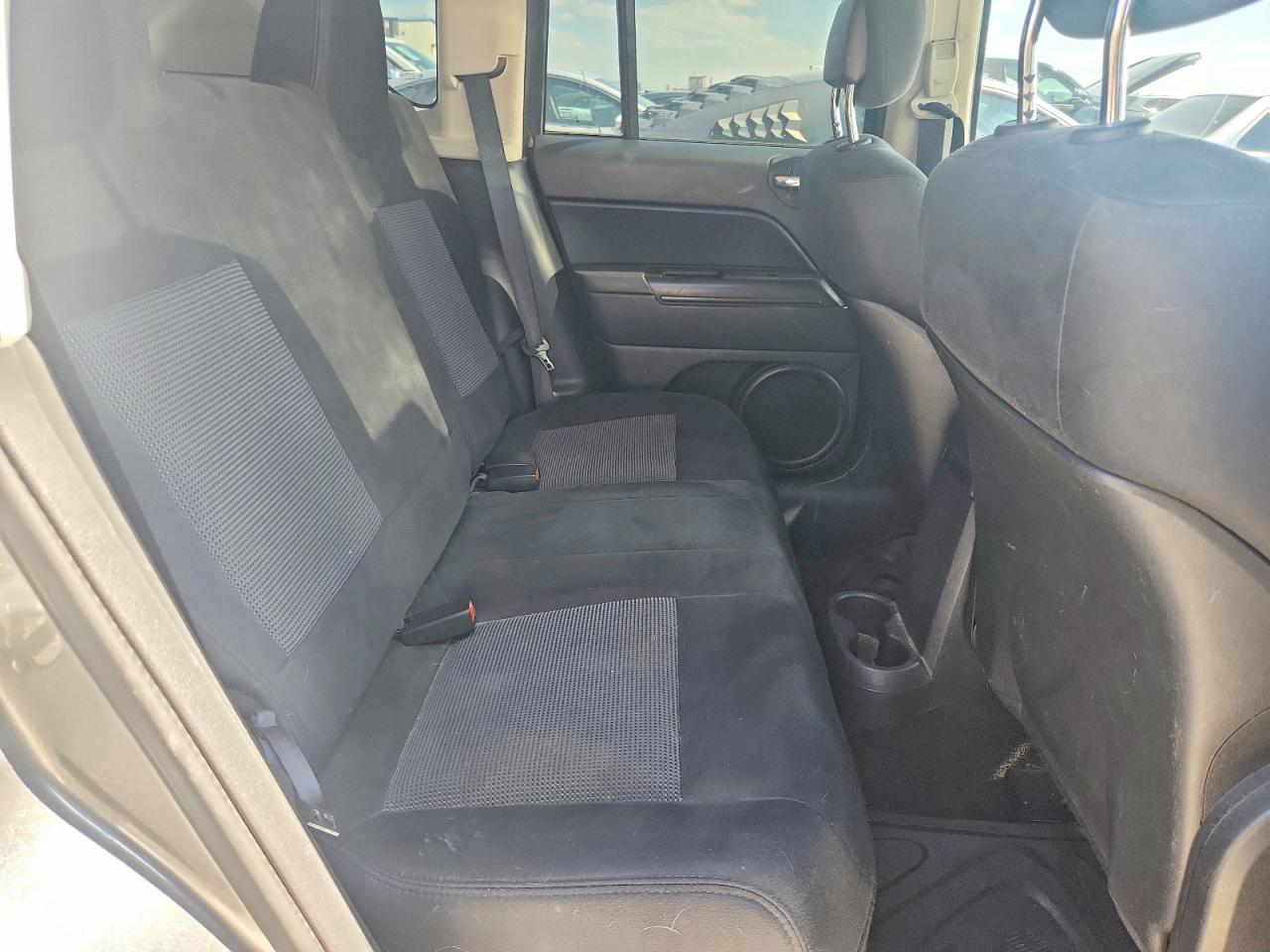 2013 Jeep Compass Latitude Серый vin: 1C4NJCEB7DD218546
