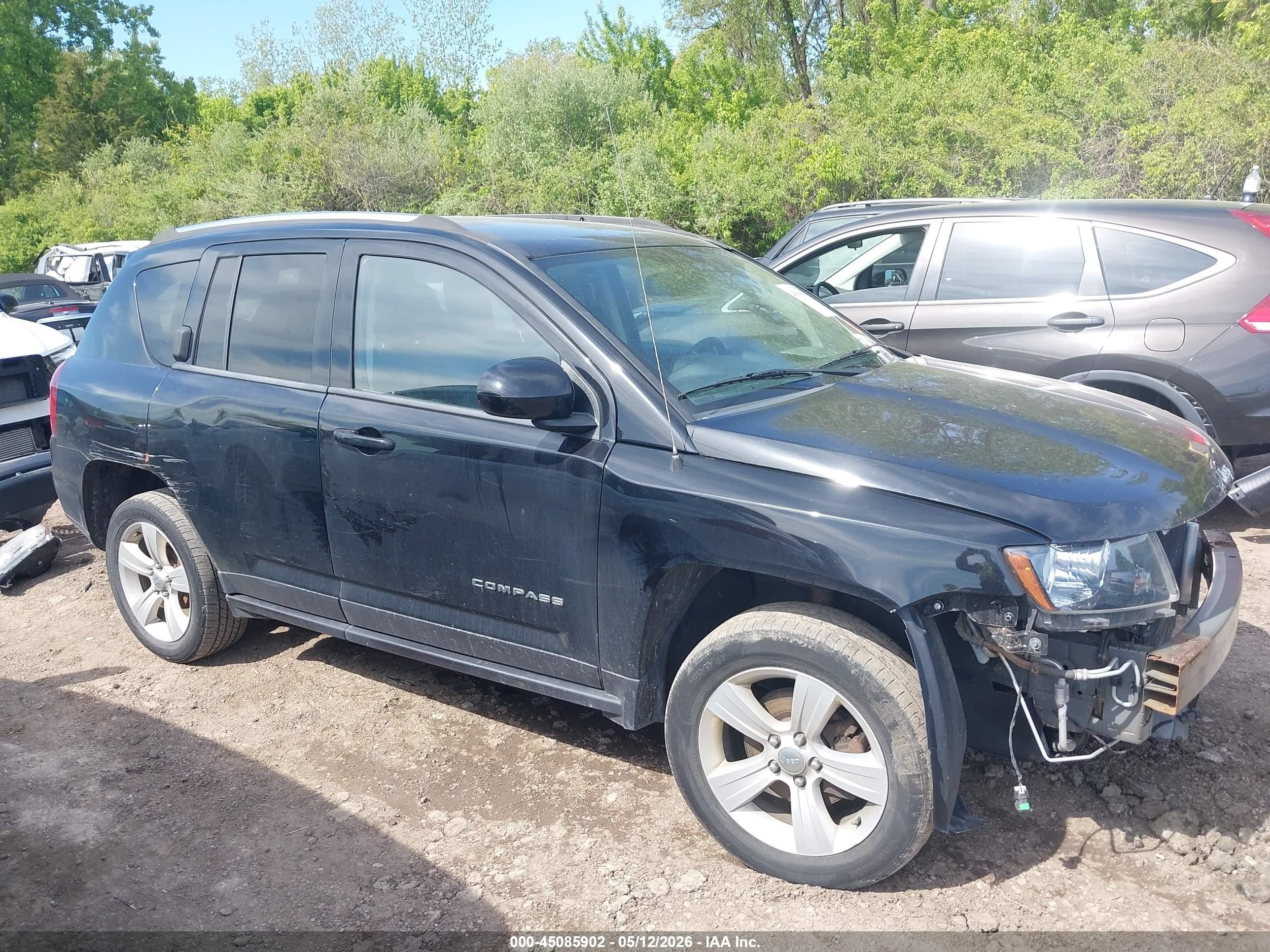 2014 Jeep Compass Latitude Черный vin: 1C4NJCEB7ED508299