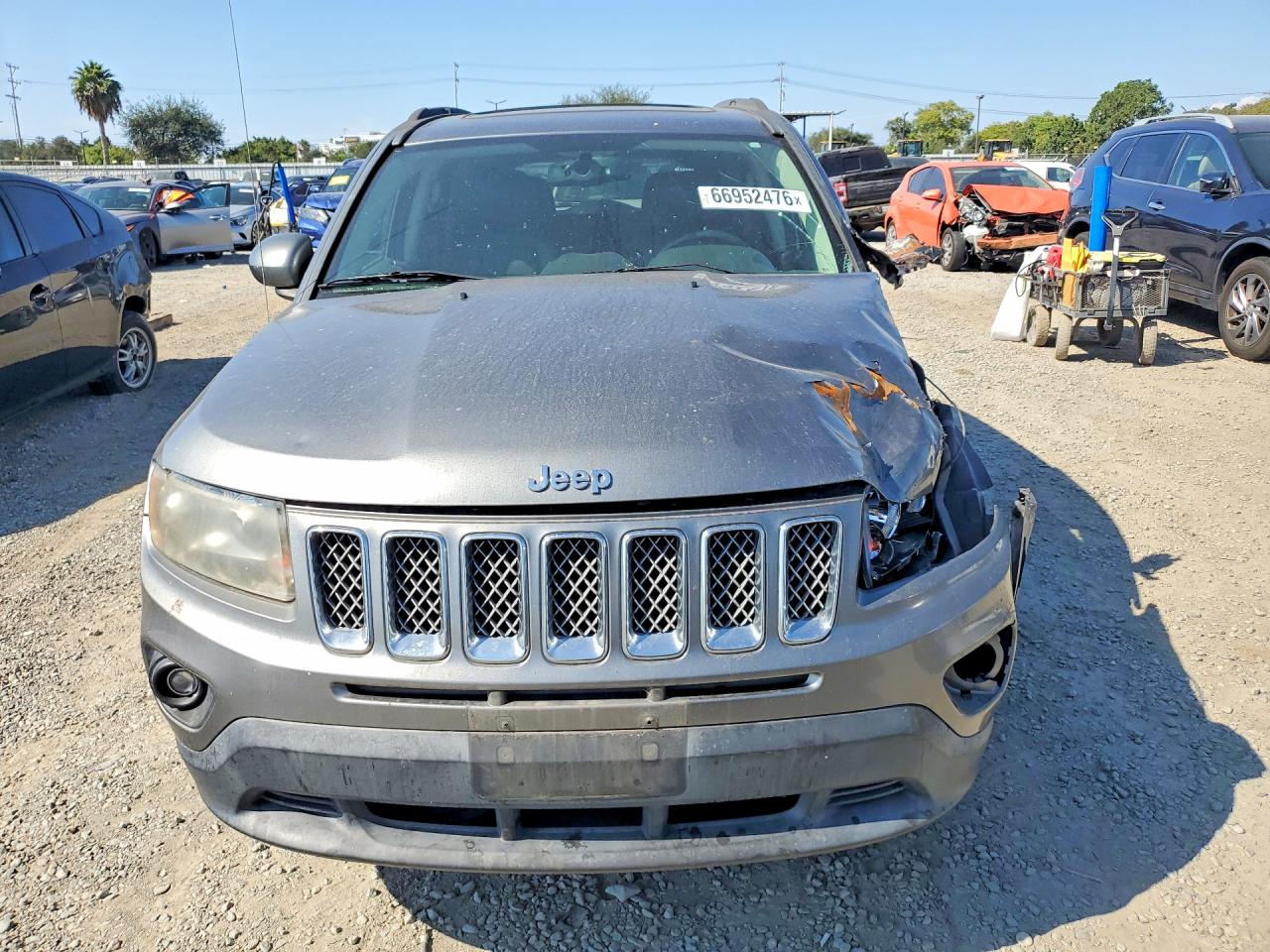 2014 Jeep Compass Latitude Gray vin: 1C4NJCEB7ED587120