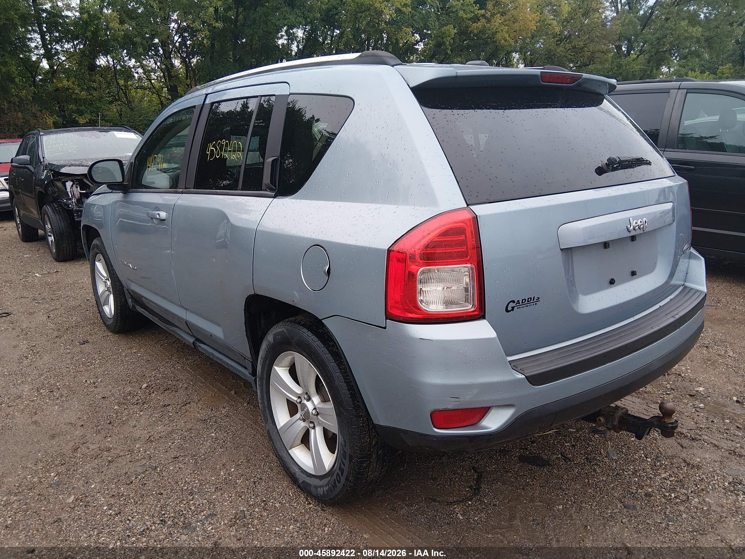 2013 Jeep Compass Latitude Light Blue vin: 1C4NJCEB8DD223304