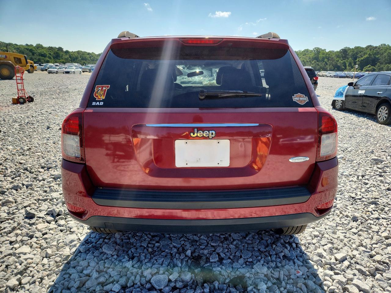 2014 Jeep Compass Latitude Red vin: 1C4NJCEB8ED529453