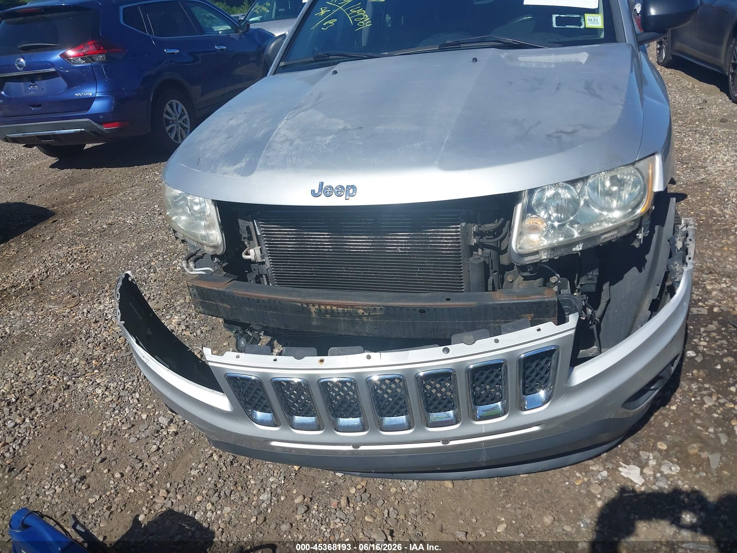 2013 Jeep Compass Latitude Gray vin: 1C4NJCEB9DD100269