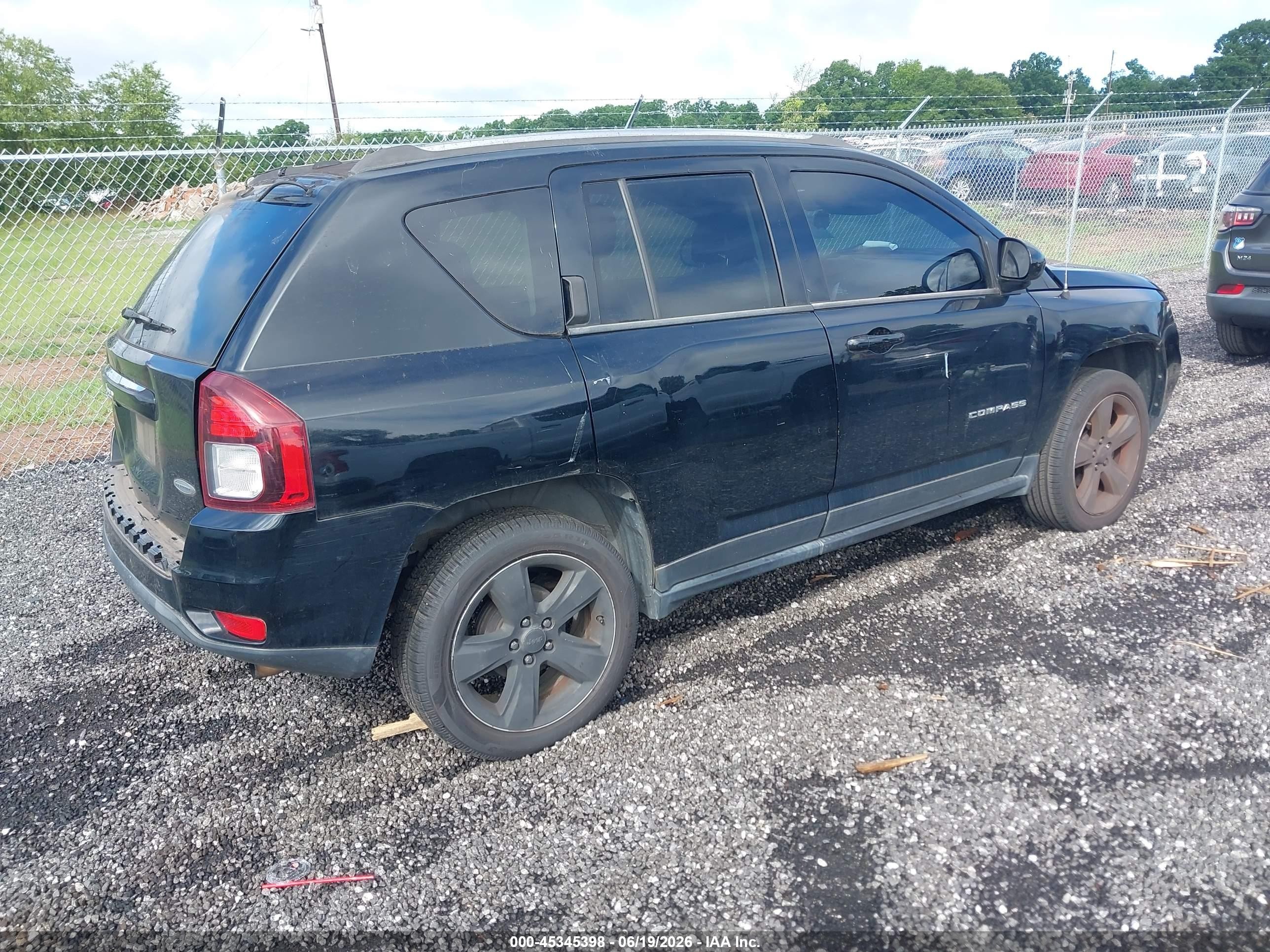 2015 Jeep Compass Latitude Black vin: 1C4NJCEB9FD120962