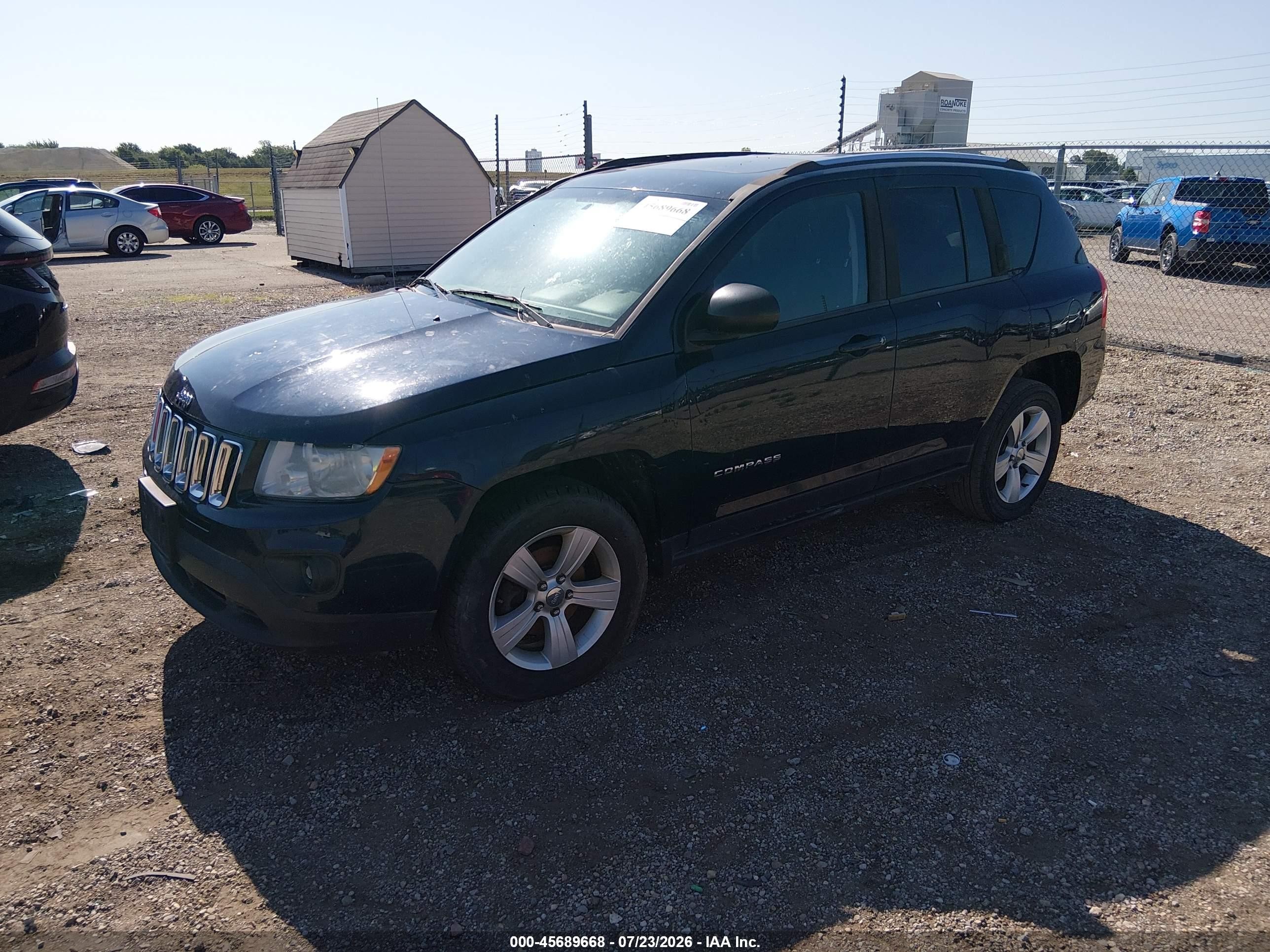 2013 Jeep Compass Latitude Blue vin: 1C4NJCEBXDD205631