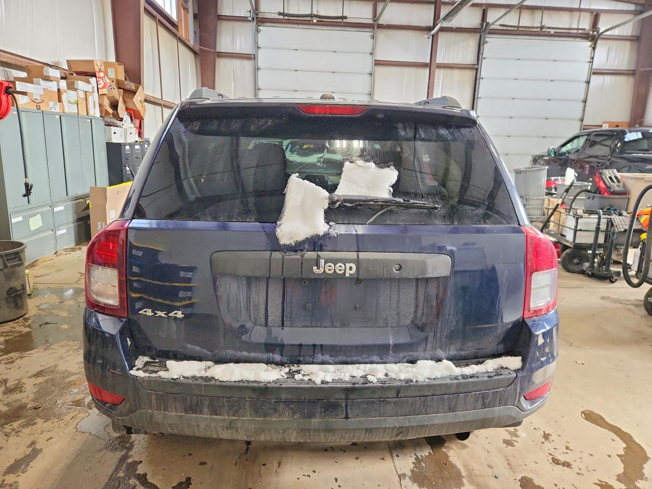 2014 Jeep Compass Sport Blue vin: 1C4NJDAB2ED683670