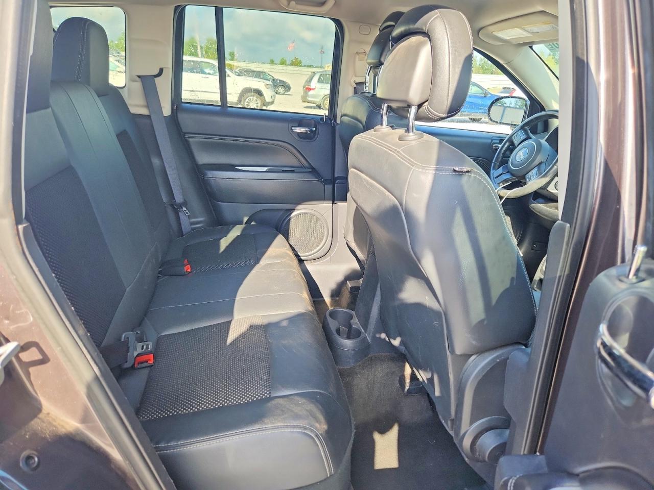 2014 Jeep Compass Sport Gray vin: 1C4NJDAB5ED918286