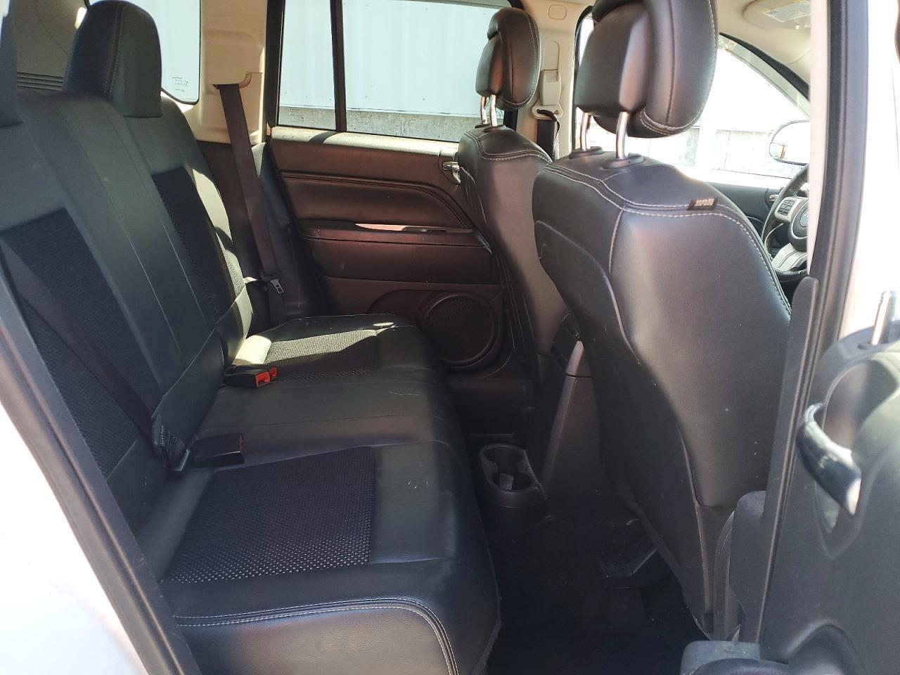 2014 Jeep Compass Sport White vin: 1C4NJDAB8ED603238