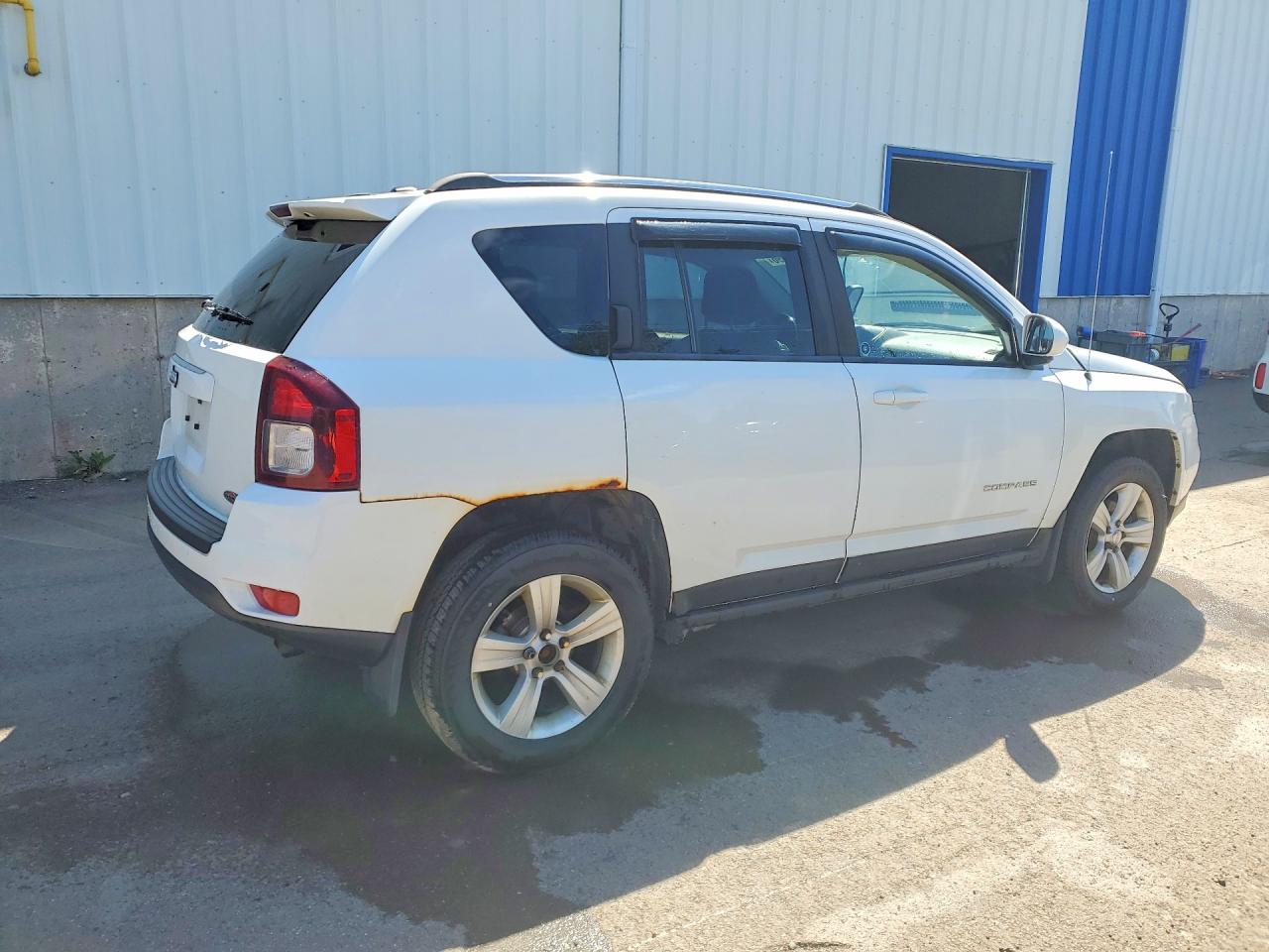 2014 Jeep Compass Sport White vin: 1C4NJDAB8ED603238