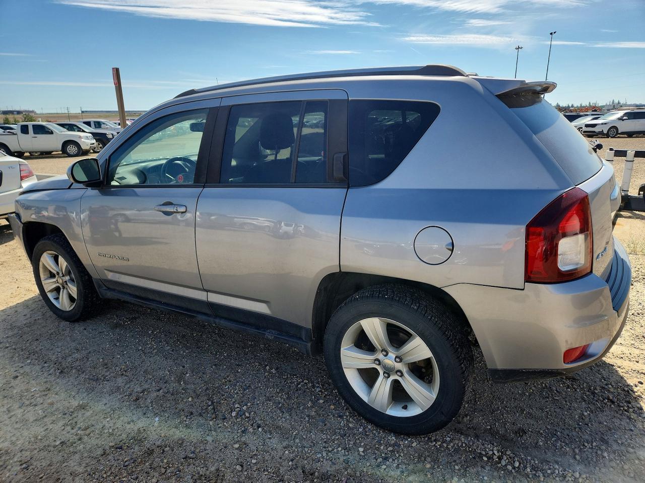 2014 Jeep Compass Sport Silver vin: 1C4NJDAB9ED762592