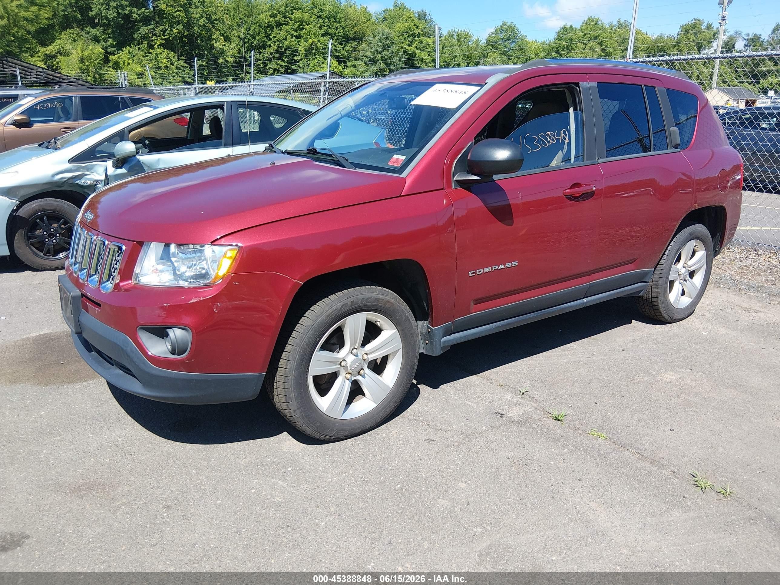 2012 Jeep Compass Sport Red vin: 1C4NJDBB0CD576970