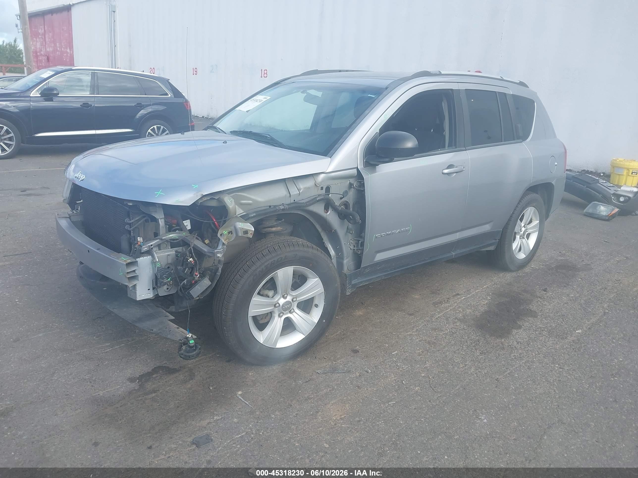 2015 Jeep Compass Sport Silver vin: 1C4NJDBB0FD316766