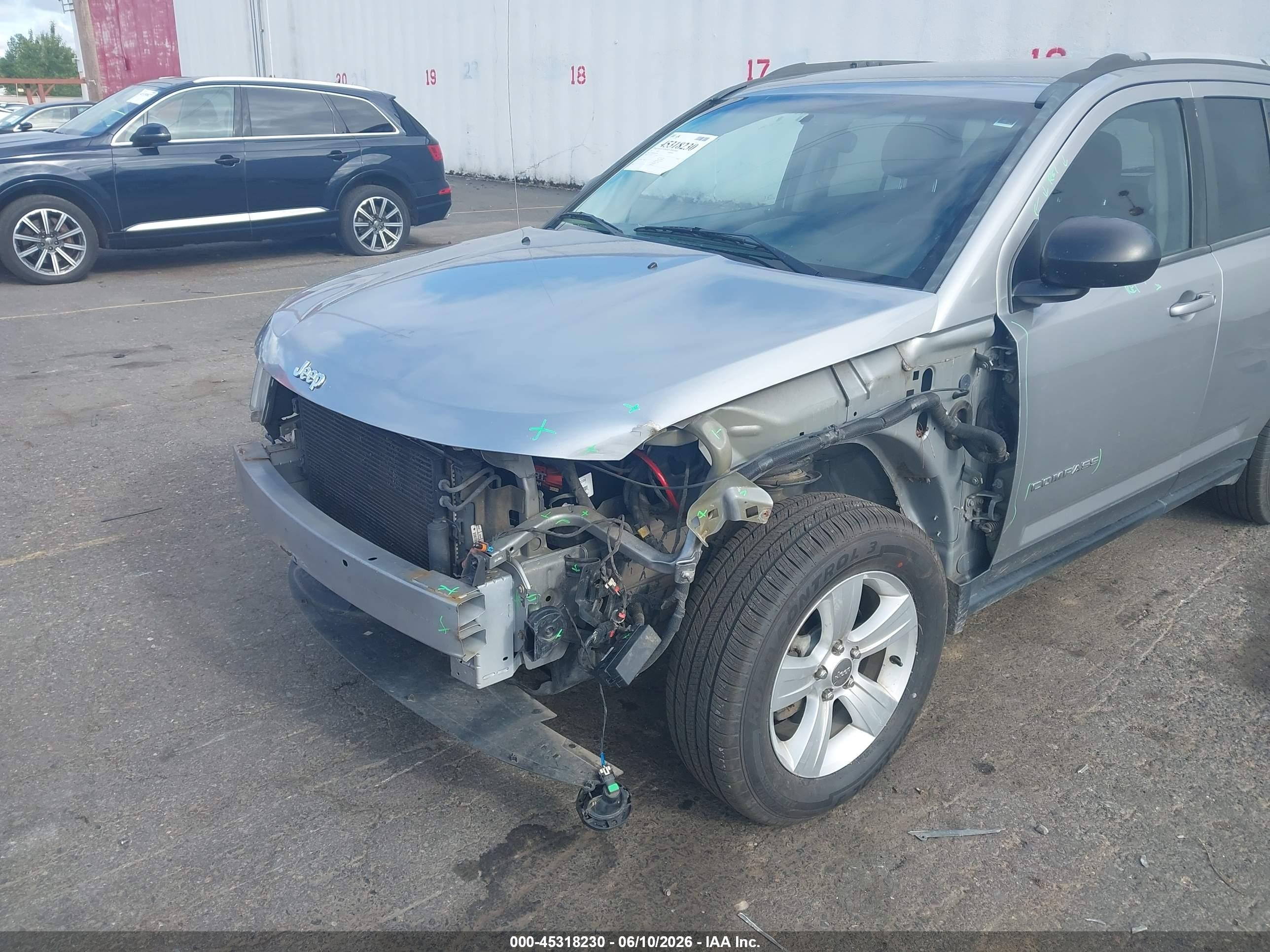 2015 Jeep Compass Sport Silver vin: 1C4NJDBB0FD316766