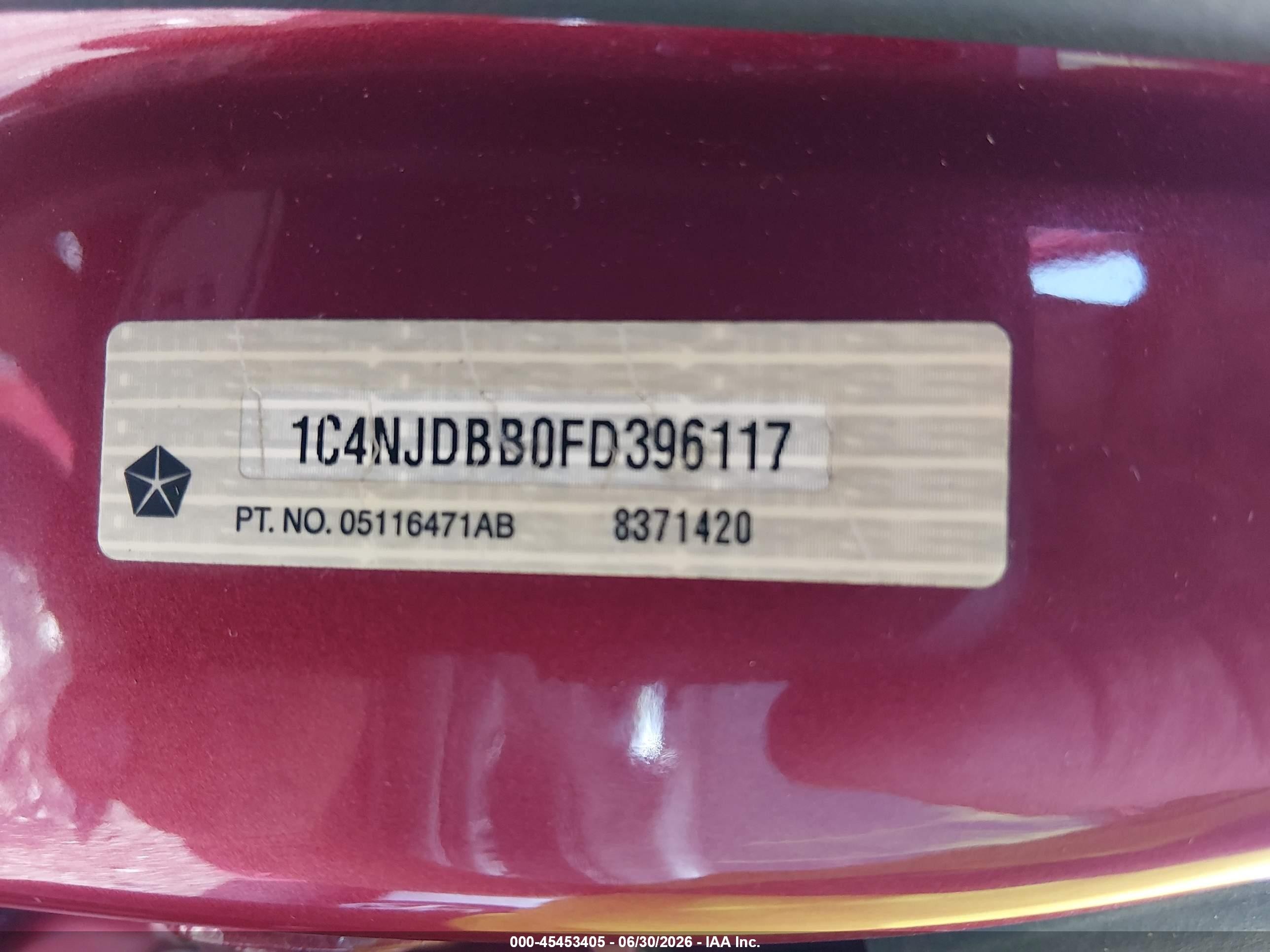 2015 Jeep Compass Sport Maroon vin: 1C4NJDBB0FD396117