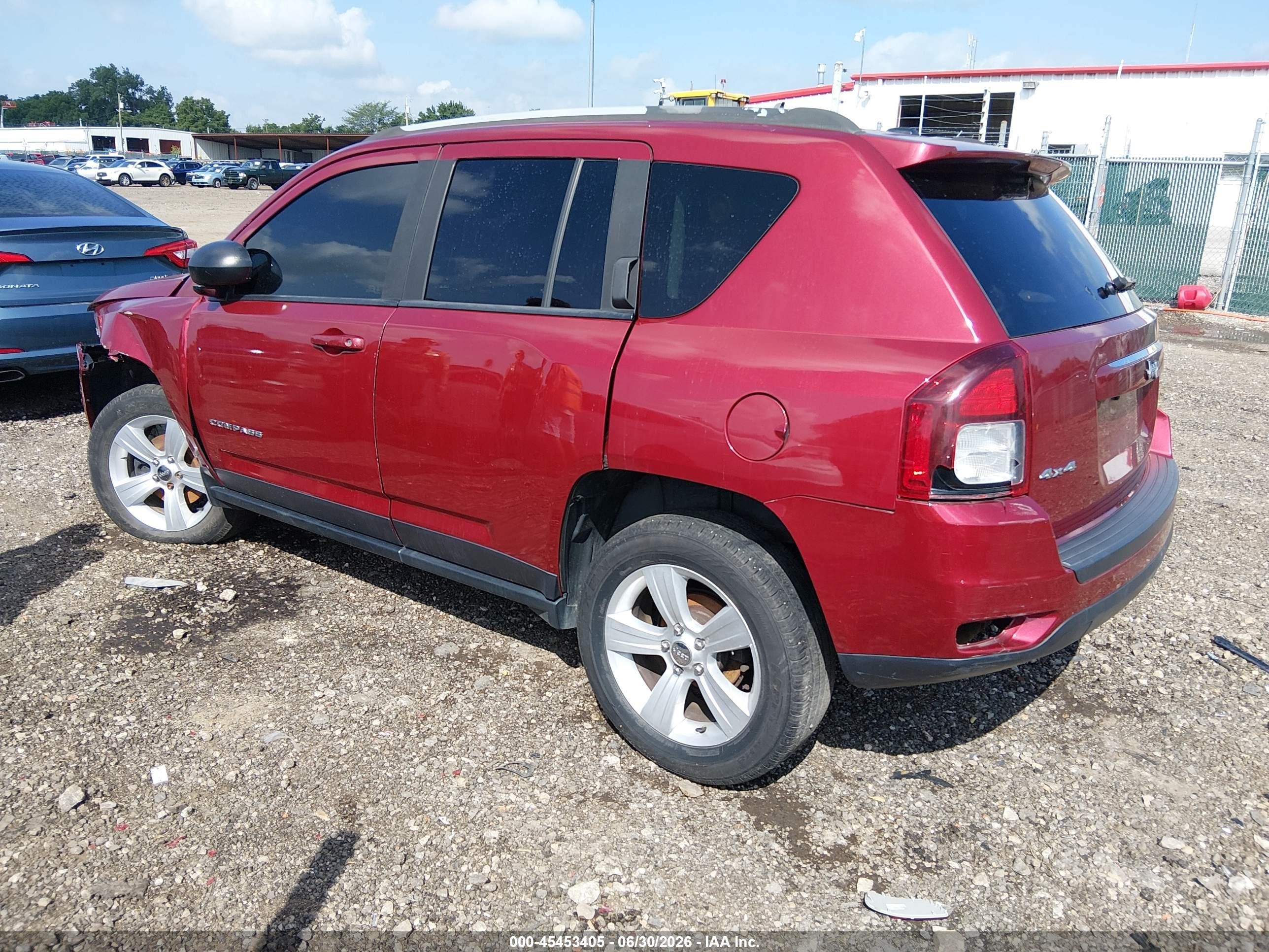 2015 Jeep Compass Sport Maroon vin: 1C4NJDBB0FD396117