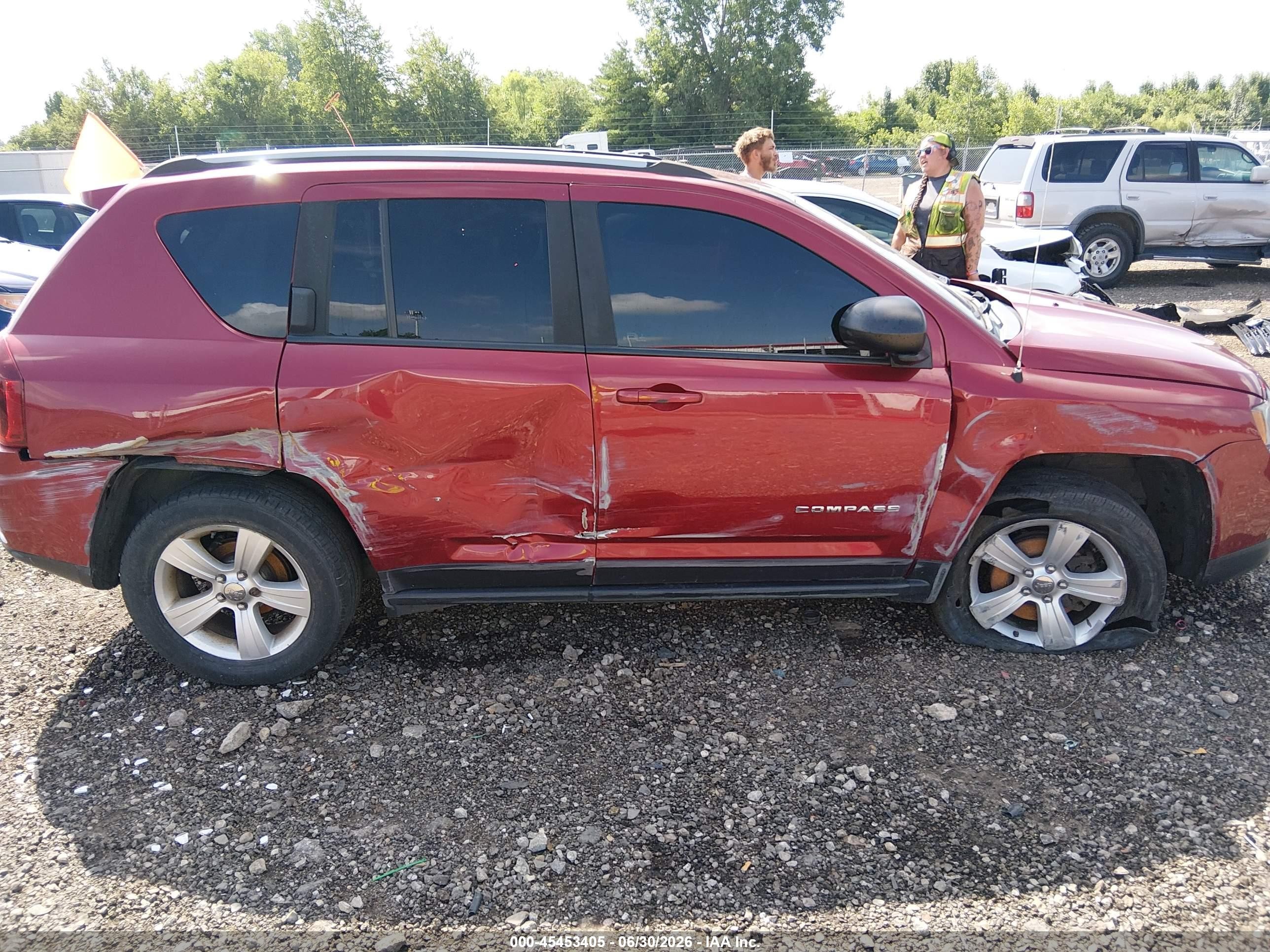 2015 Jeep Compass Sport Maroon vin: 1C4NJDBB0FD396117