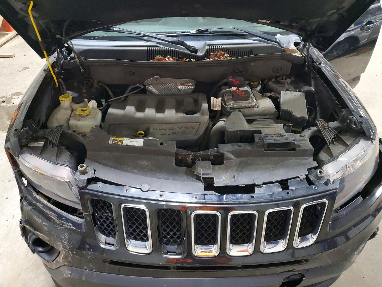 2015 Jeep Compass Sport Черный vin: 1C4NJDBB0FD416561