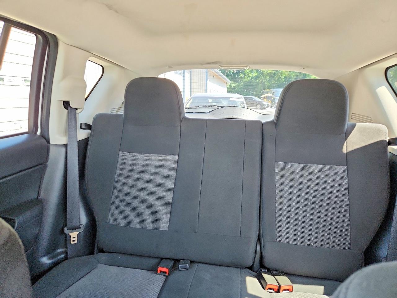 2012 Jeep Compass Sport White vin: 1C4NJDBB1CD520455