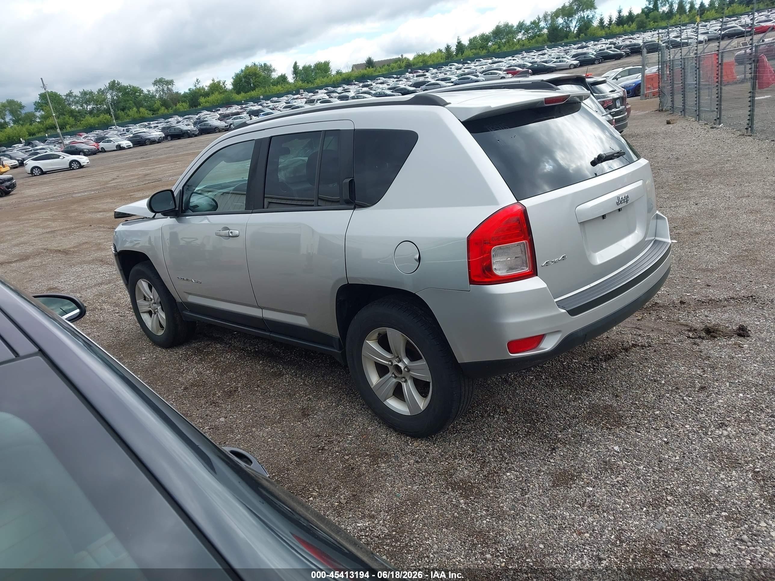2012 Jeep Compass Sport Silver vin: 1C4NJDBB1CD569669