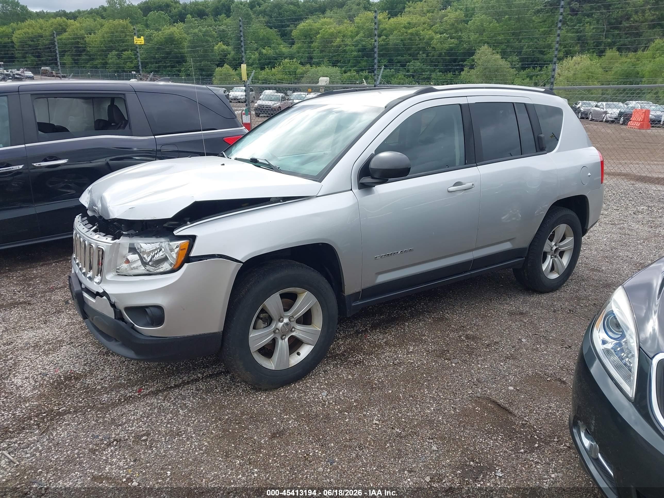 2012 Jeep Compass Sport Silver vin: 1C4NJDBB1CD569669