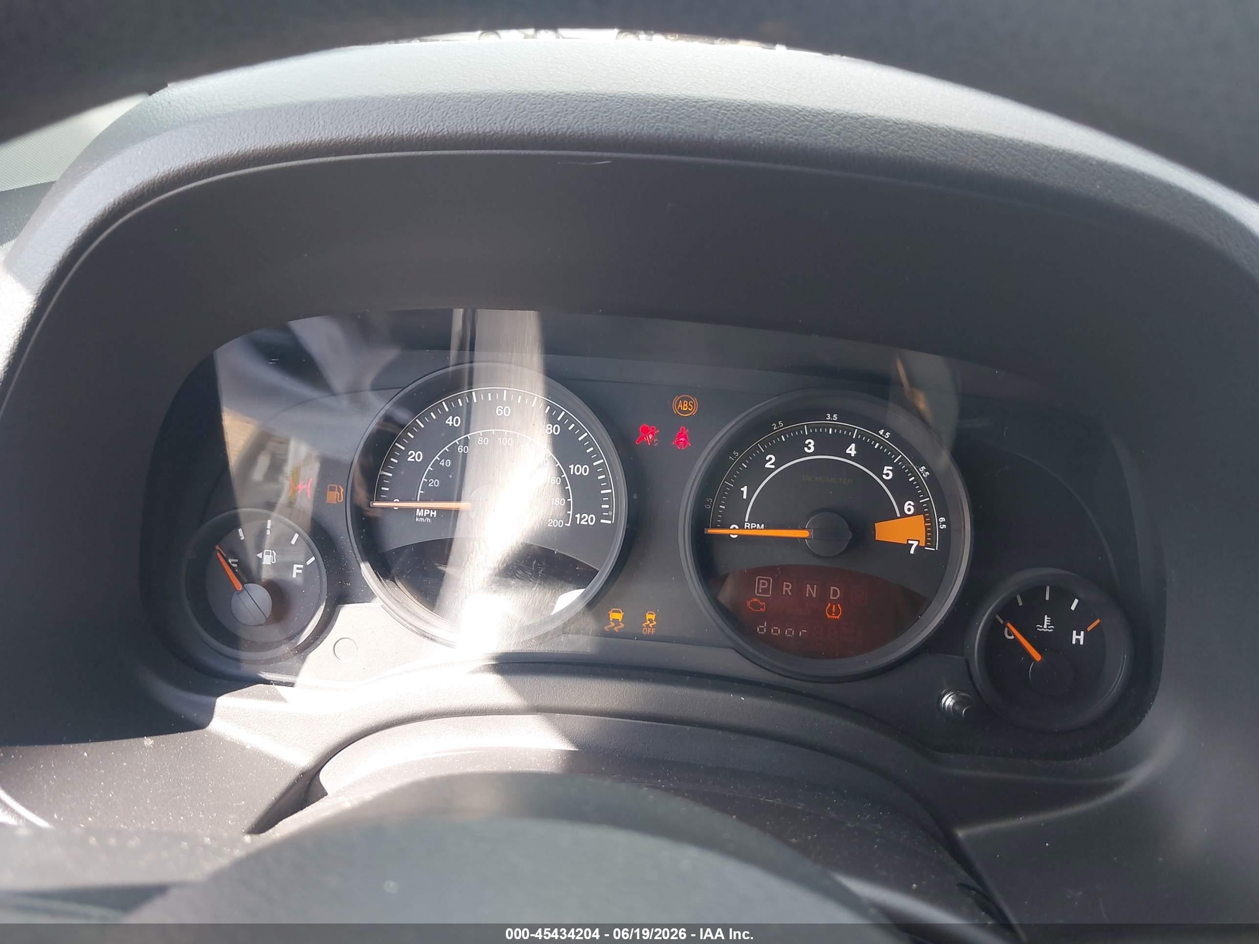 2014 Jeep Compass Sport White vin: 1C4NJDBB1ED623040