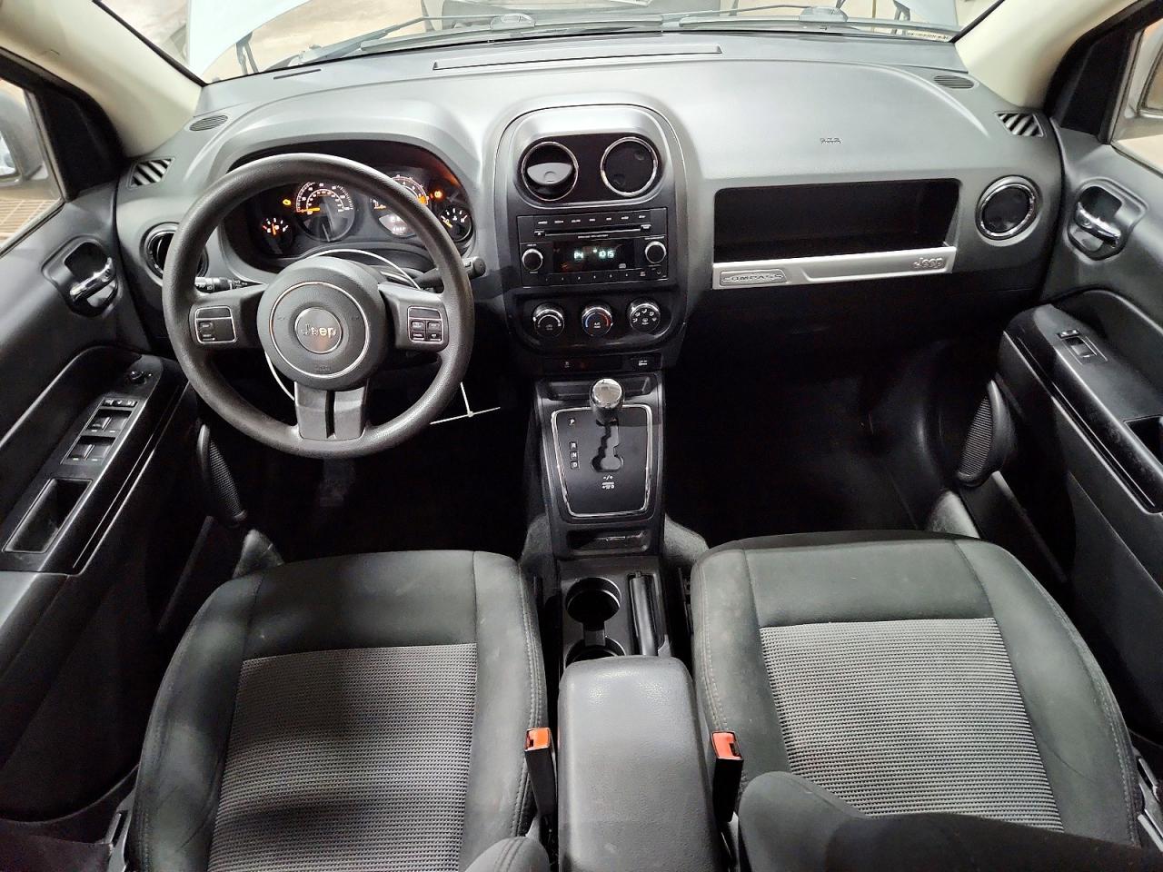2015 Jeep Compass Sport Silver vin: 1C4NJDBB1FD197447
