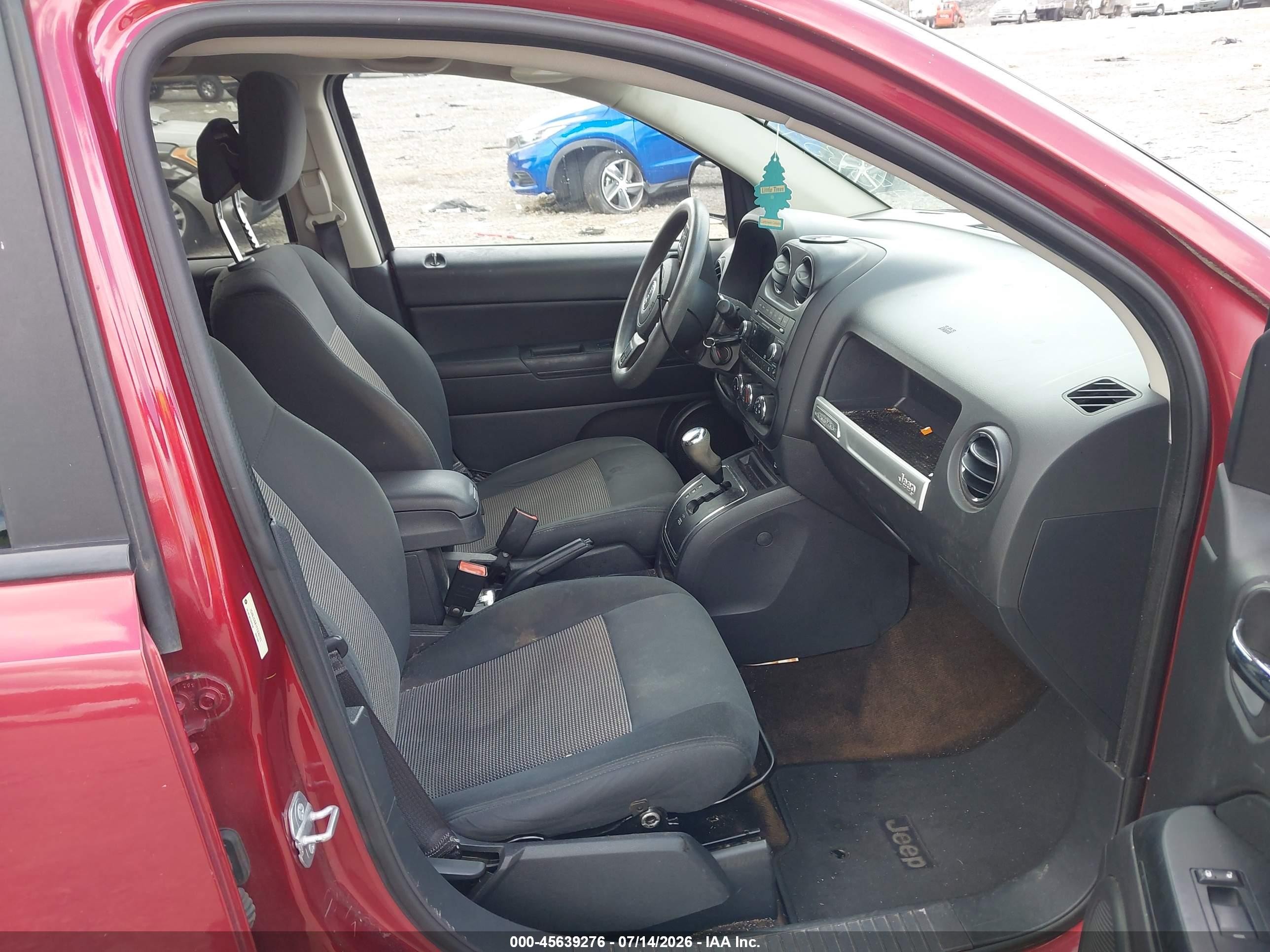 2015 Jeep Compass Sport Red vin: 1C4NJDBB1FD240121