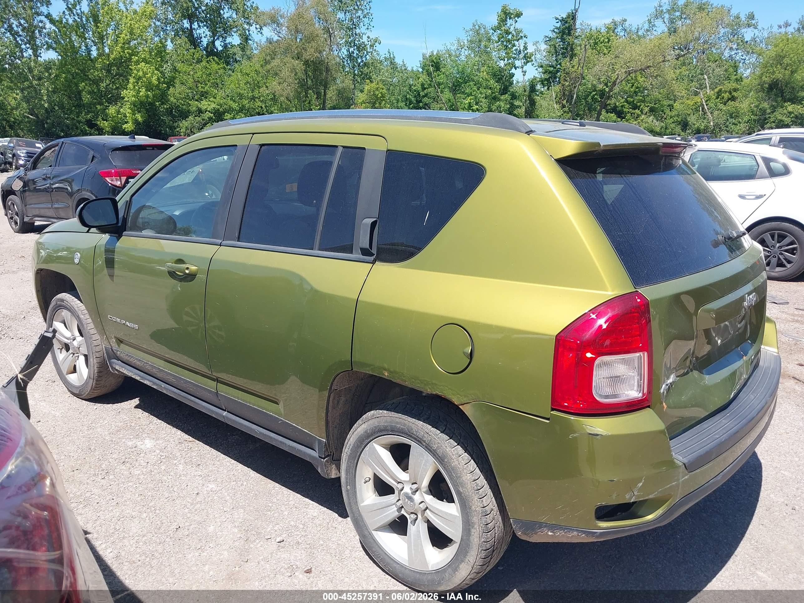 2012 Jeep Compass Sport Green vin: 1C4NJDBB2CD554761