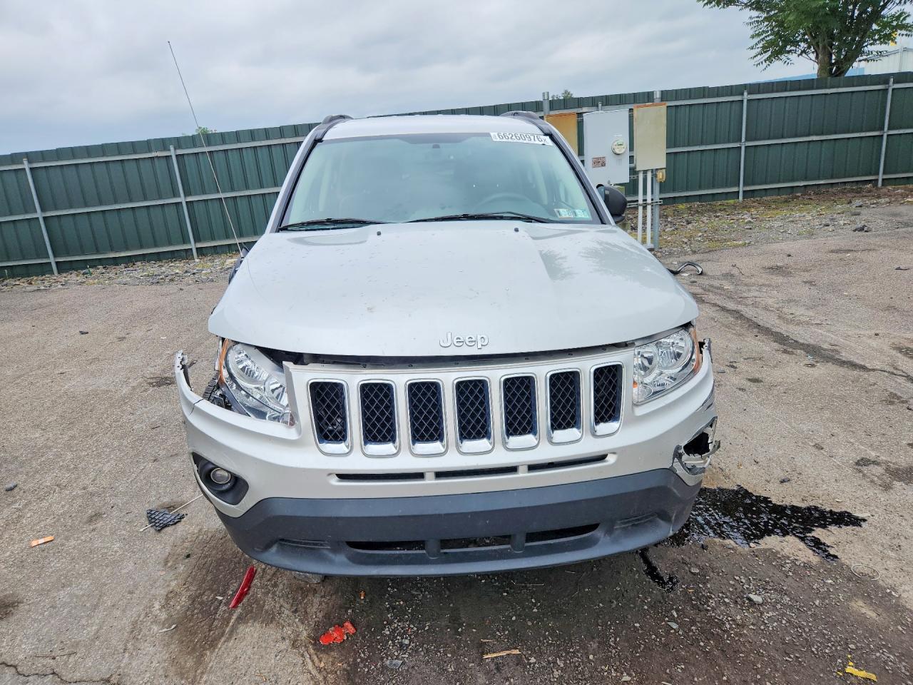 2012 Jeep Compass Sport Серебряный vin: 1C4NJDBB2CD633251