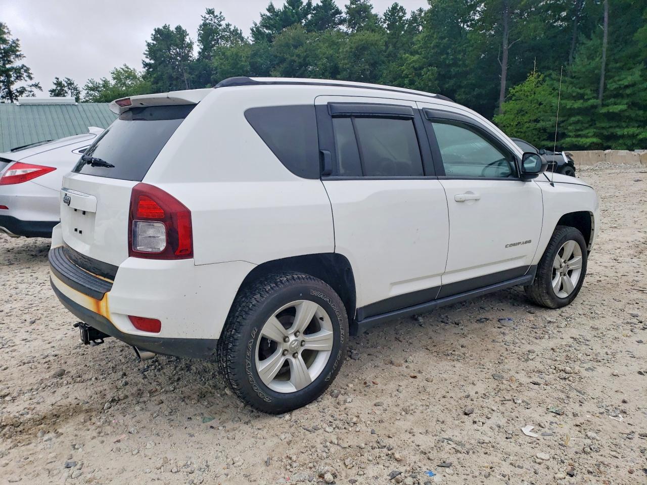 2014 Jeep Compass Sport White vin: 1C4NJDBB2ED510522