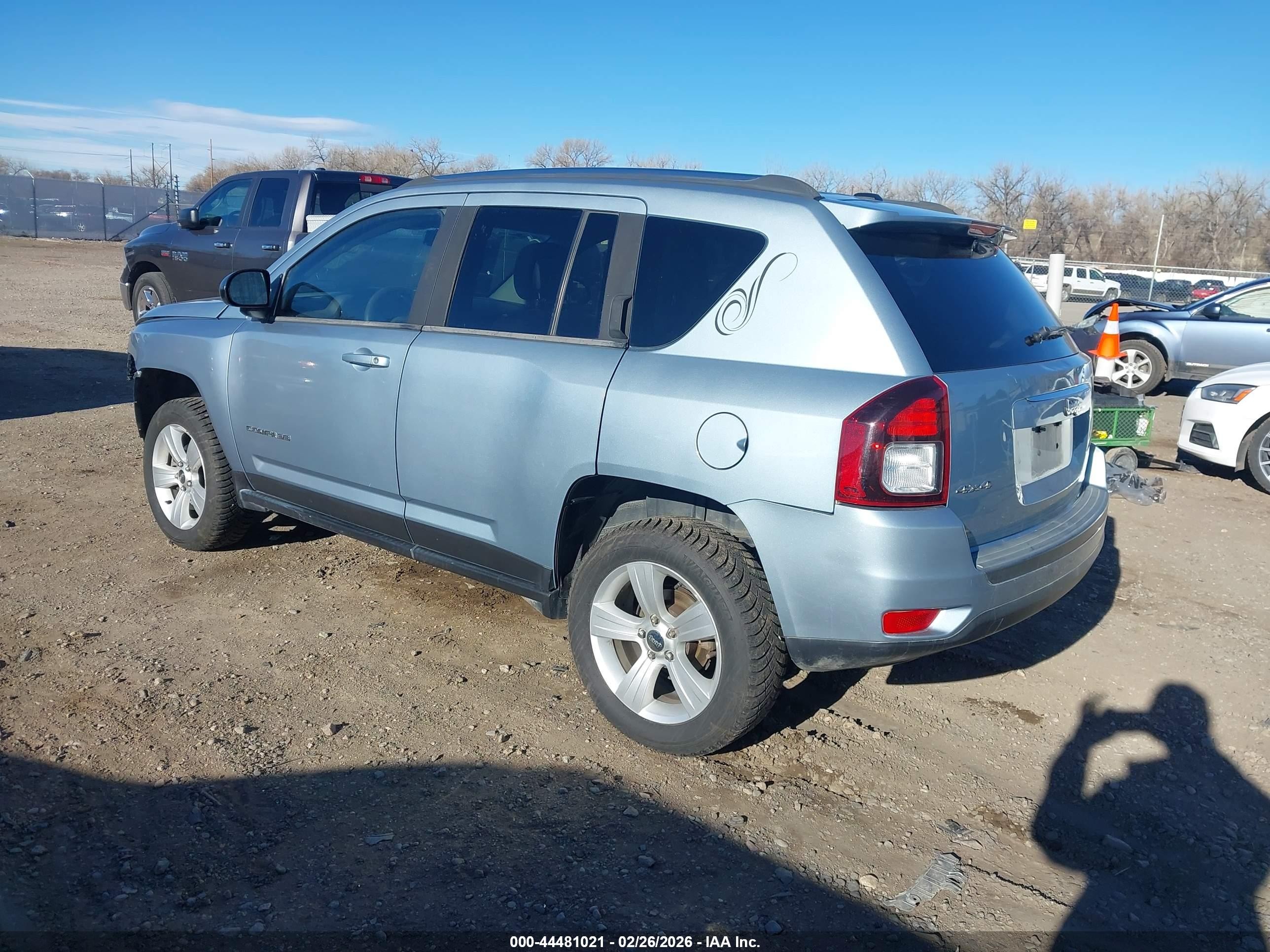 2014 Jeep Compass Sport Silver vin: 1C4NJDBB2ED530897
