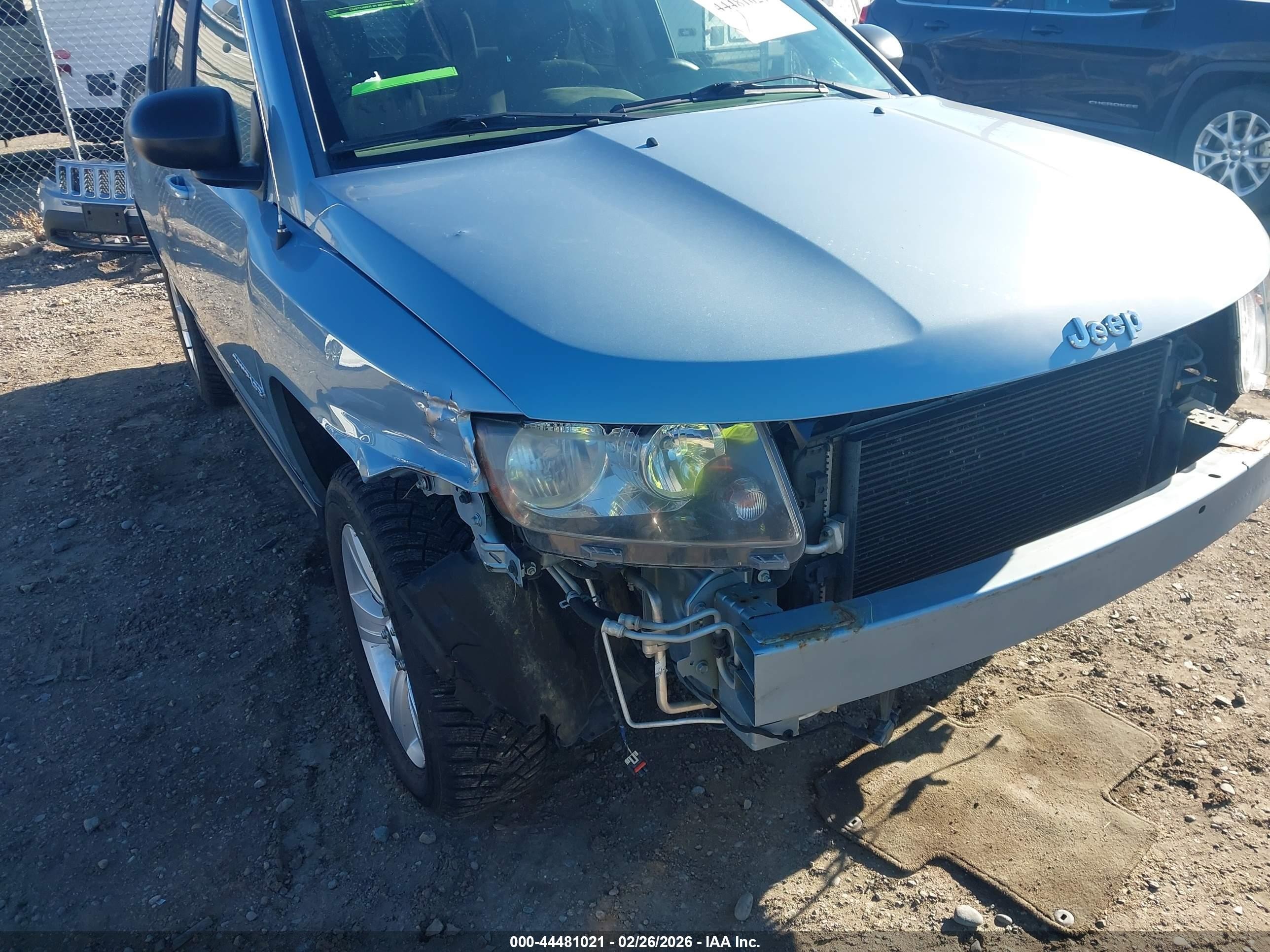 2014 Jeep Compass Sport Silver vin: 1C4NJDBB2ED530897