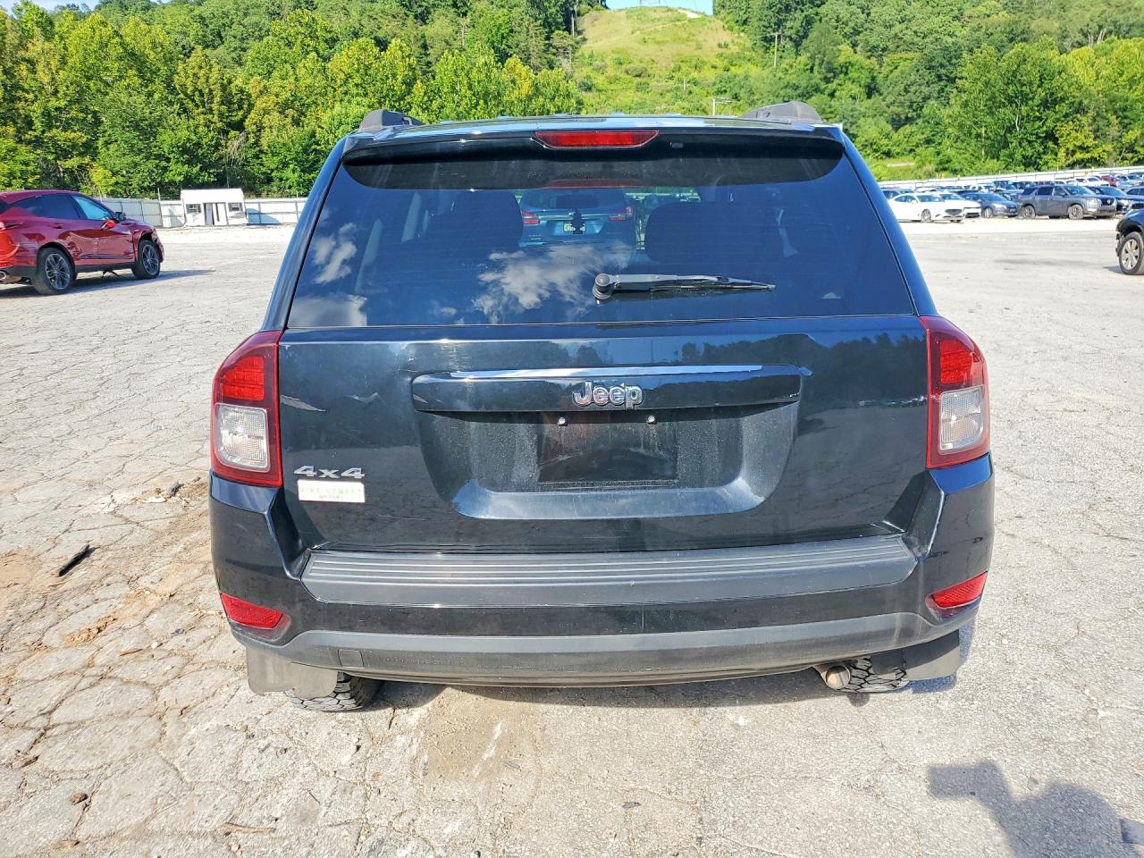 2015 Jeep Compass Sport Черный vin: 1C4NJDBB2FD108162