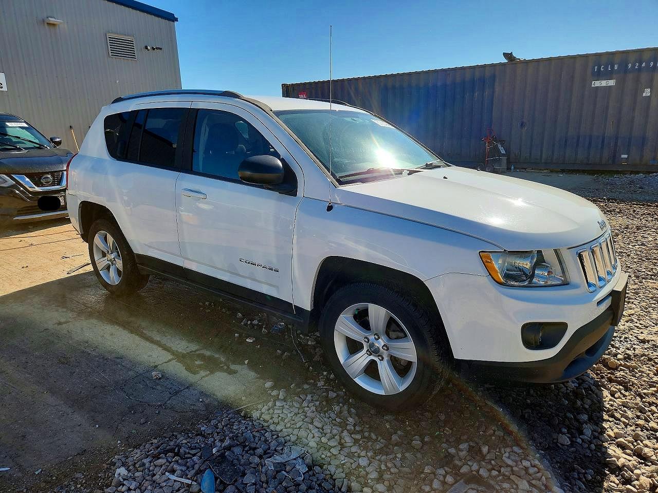 2013 Jeep Compass Sport White vin: 1C4NJDBB3DD196443
