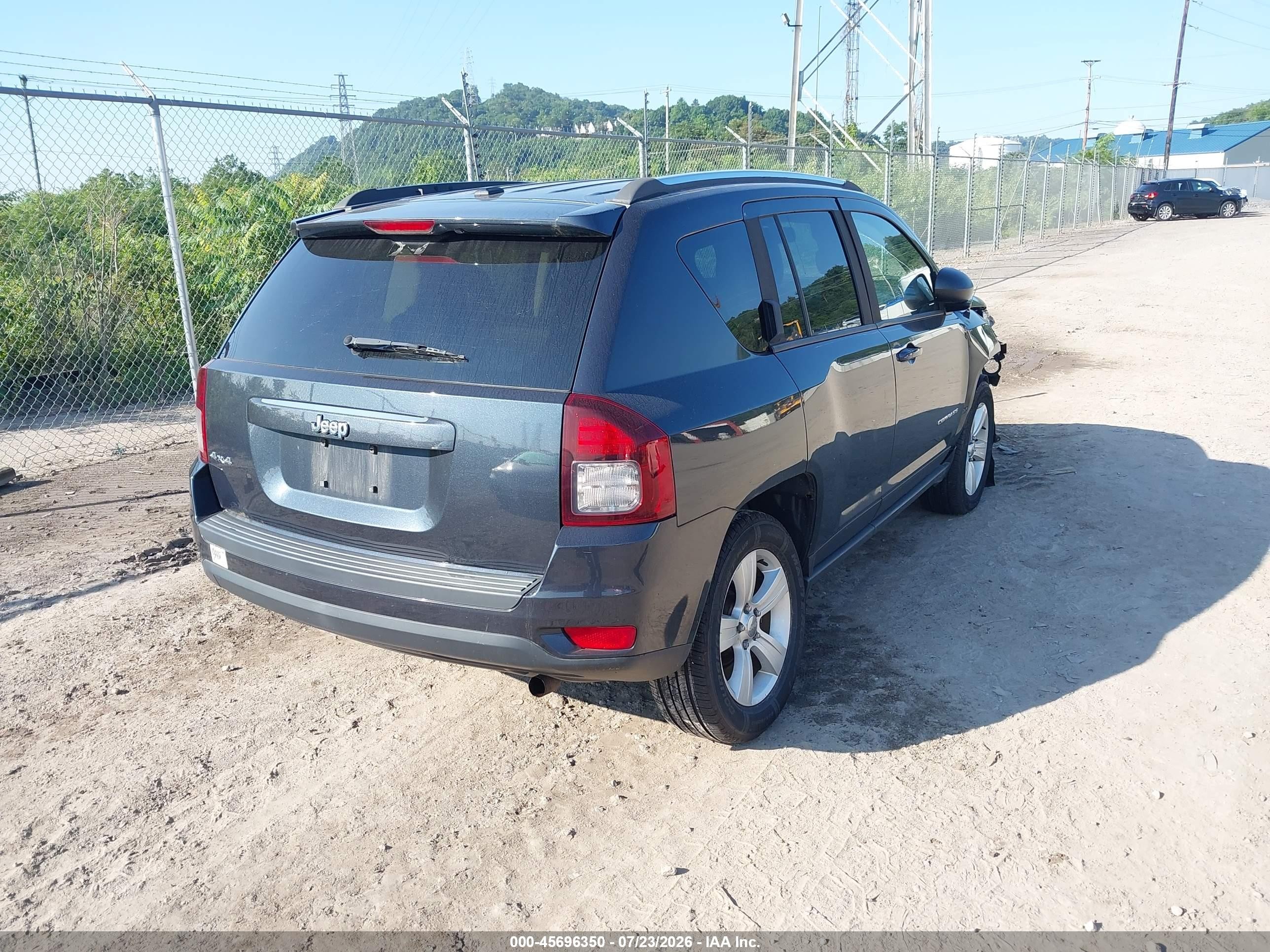 2014 Jeep Compass Sport Gray vin: 1C4NJDBB3ED712835