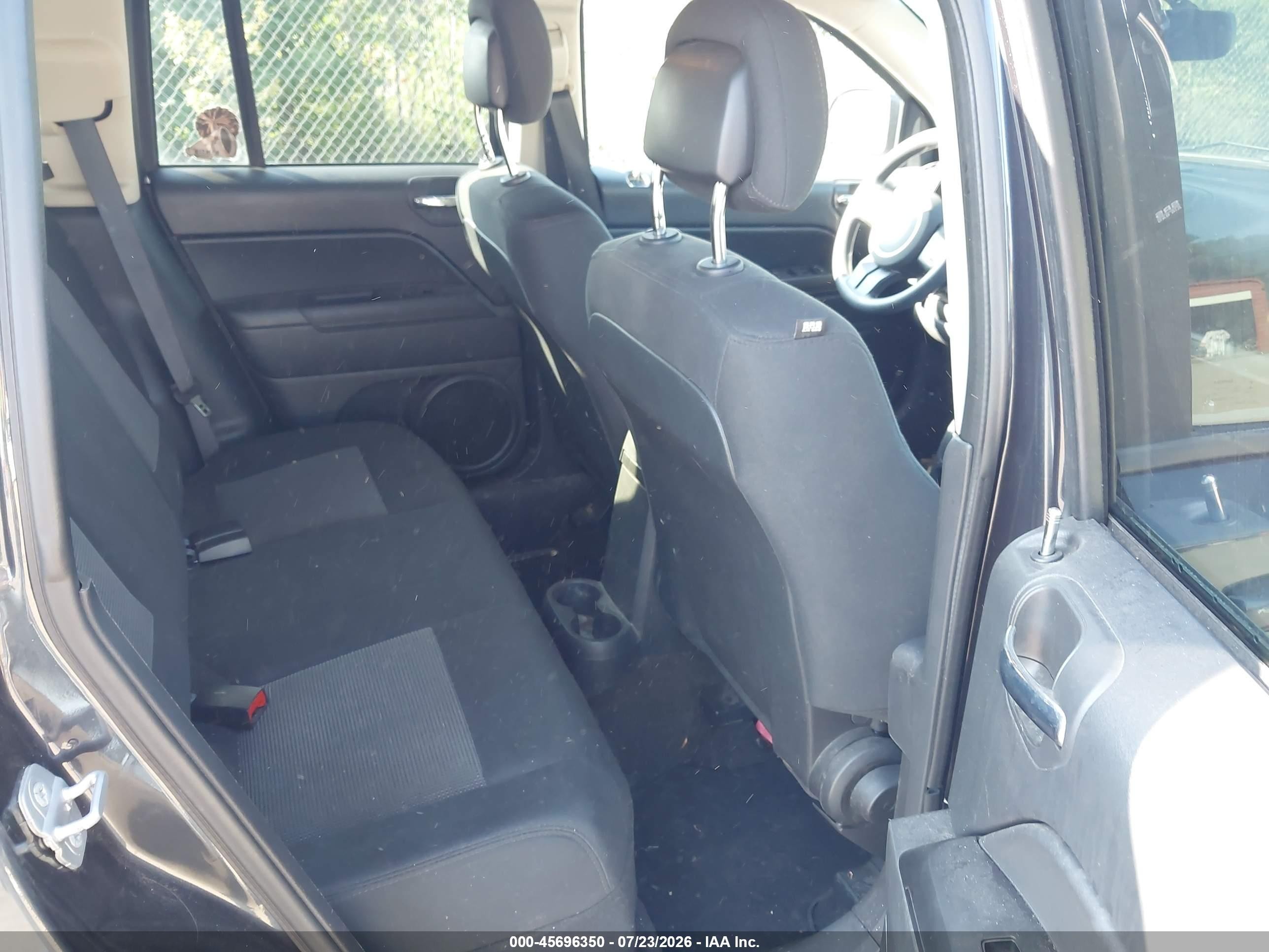 2014 Jeep Compass Sport Gray vin: 1C4NJDBB3ED712835