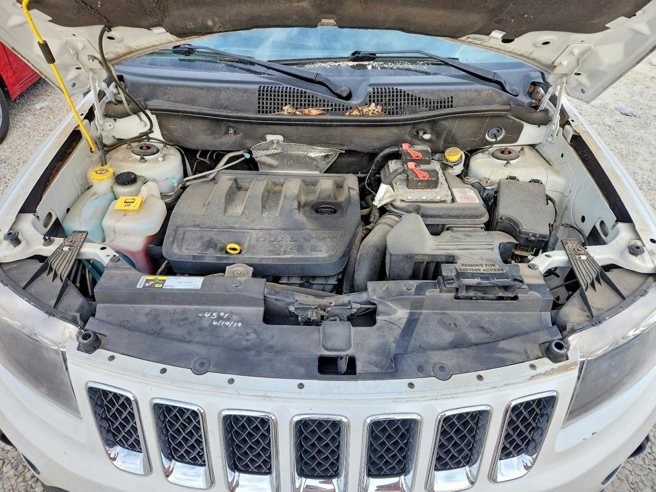 2014 Jeep Compass Sport White vin: 1C4NJDBB3ED879552