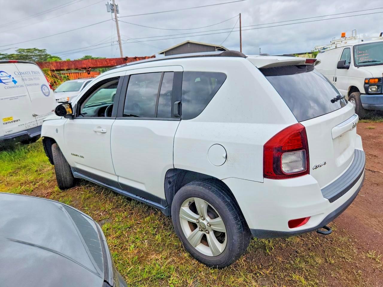 2016 Jeep Compass Sport Белый vin: 1C4NJDBB3GD752822