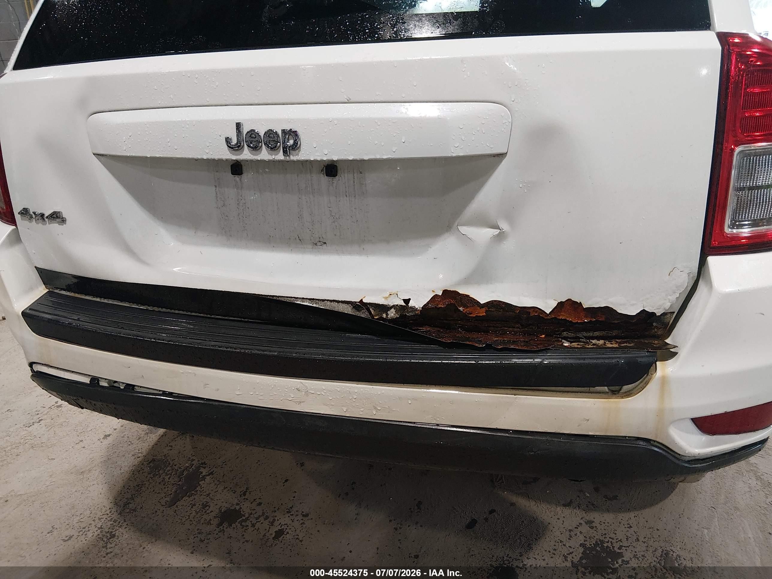 2013 Jeep Compass Sport White vin: 1C4NJDBB4DD275099