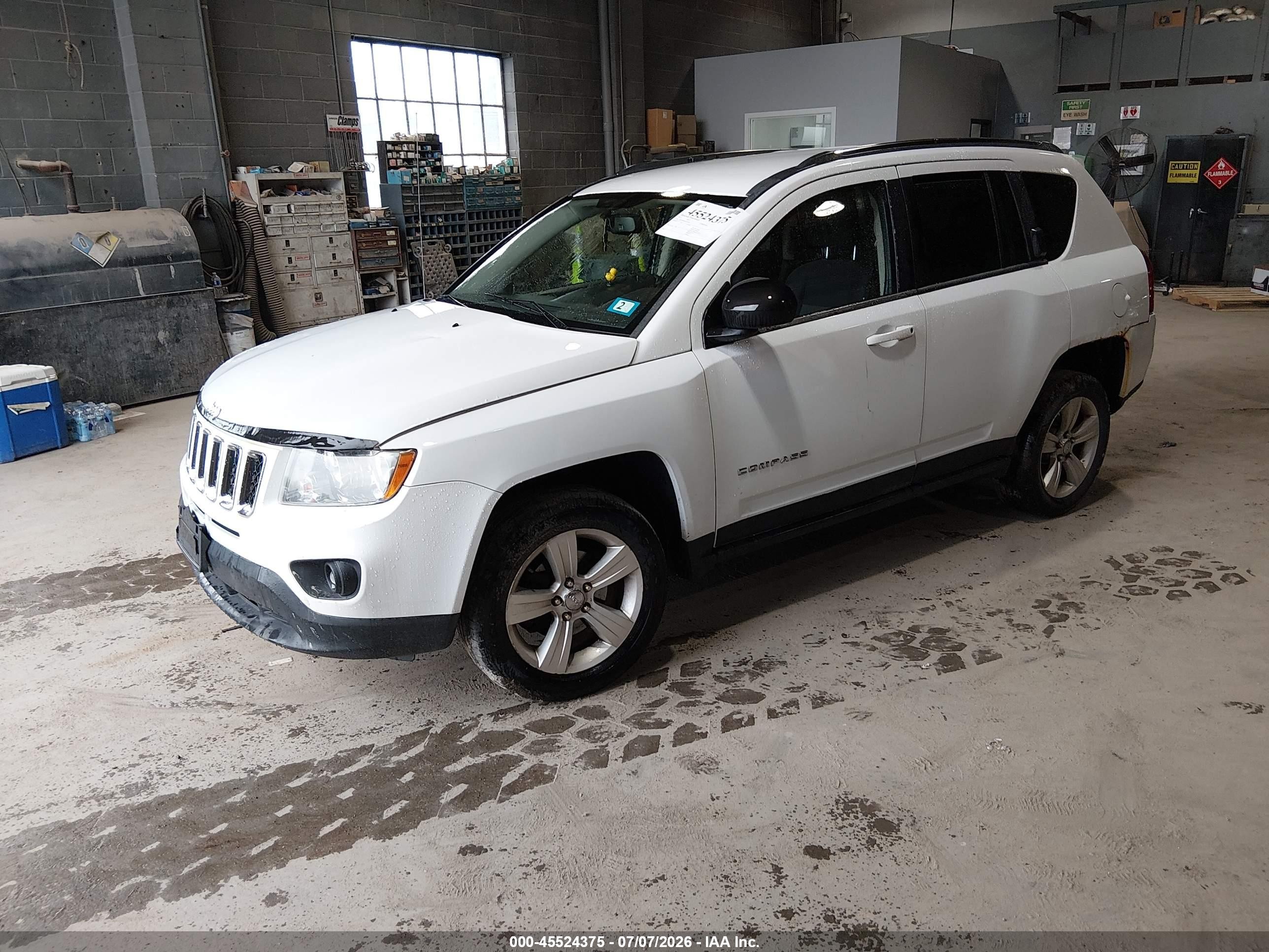 2013 Jeep Compass Sport White vin: 1C4NJDBB4DD275099