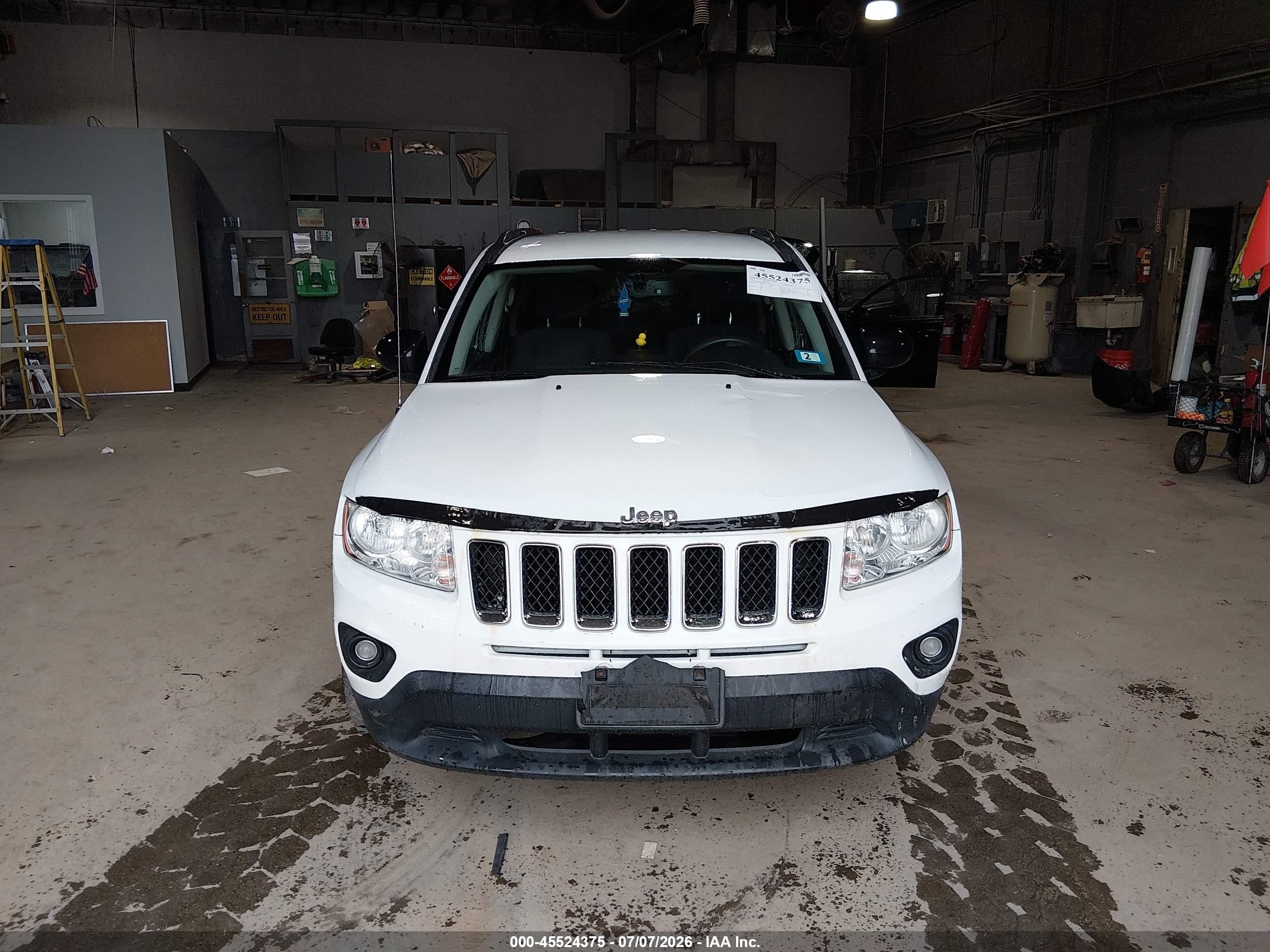 2013 Jeep Compass Sport White vin: 1C4NJDBB4DD275099